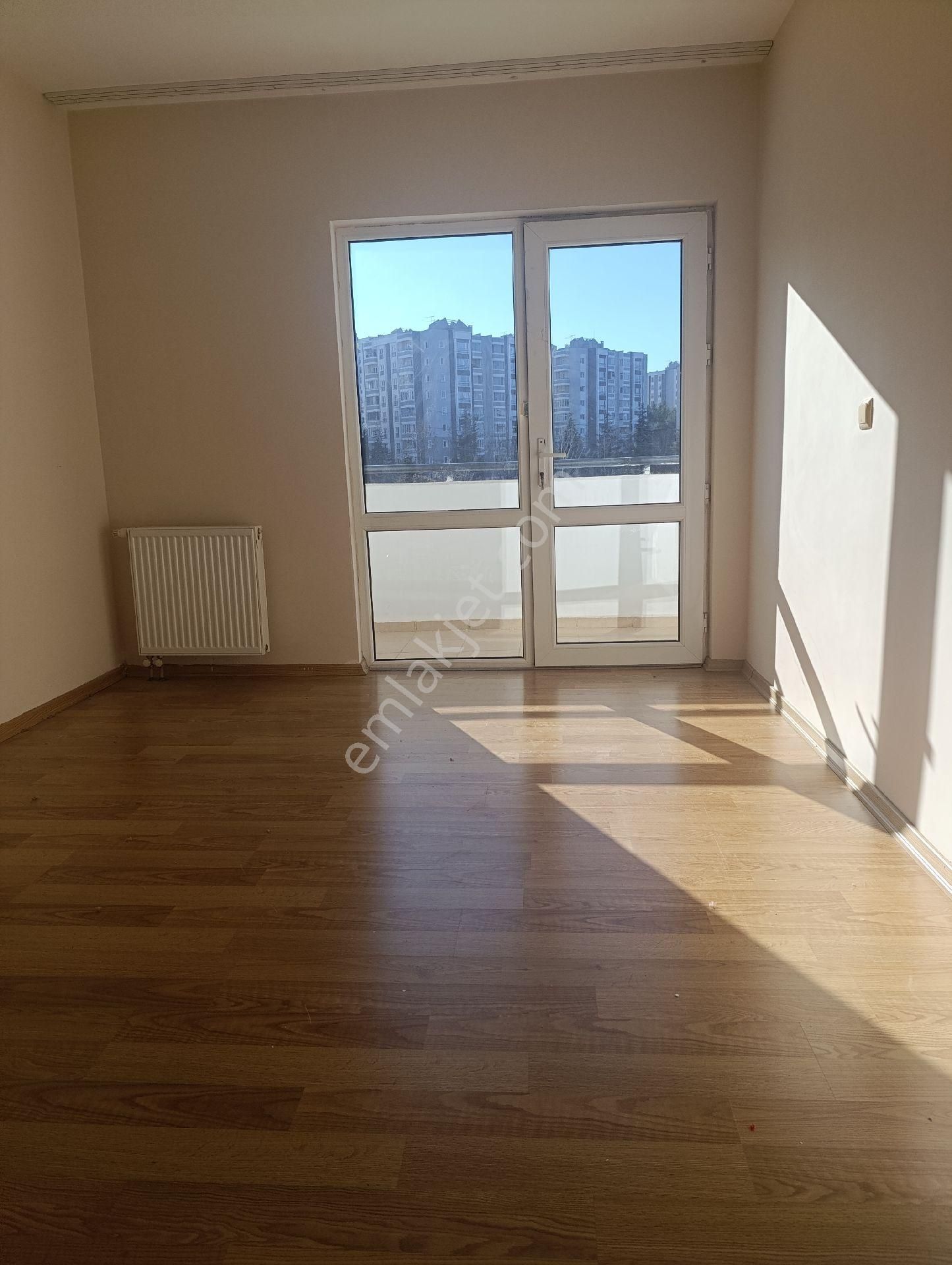 İzmit Erenler Satılık Daire İzmit Kent Konut 1'de 3+1 Satılık Daire