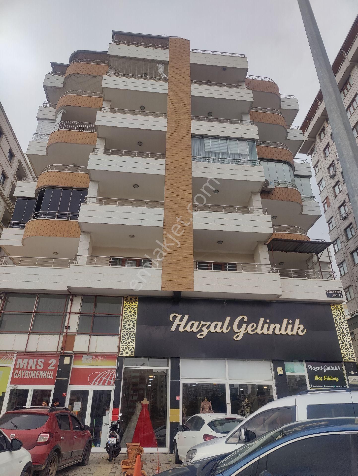 Karaköprü Akpıyar Kiralık Daire İzol Gayrimenkuldan Karaköprüde Kiralık 4+1 Diyarbakır Yolu Üstü