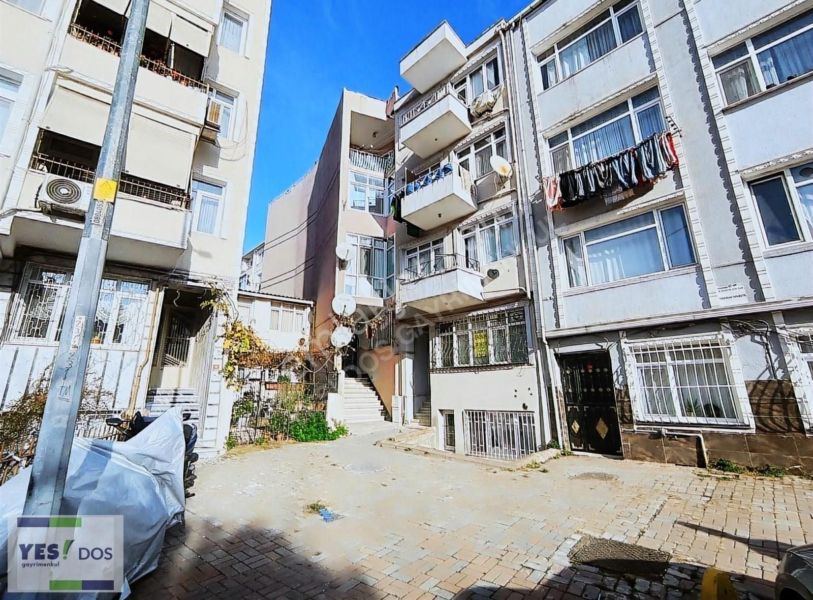 Fatih Karagümrük Satılık Daire Fatih Kaymakamlığı Arkasında | 2+1 | 80 M² | 2. Kat | Otoparklı