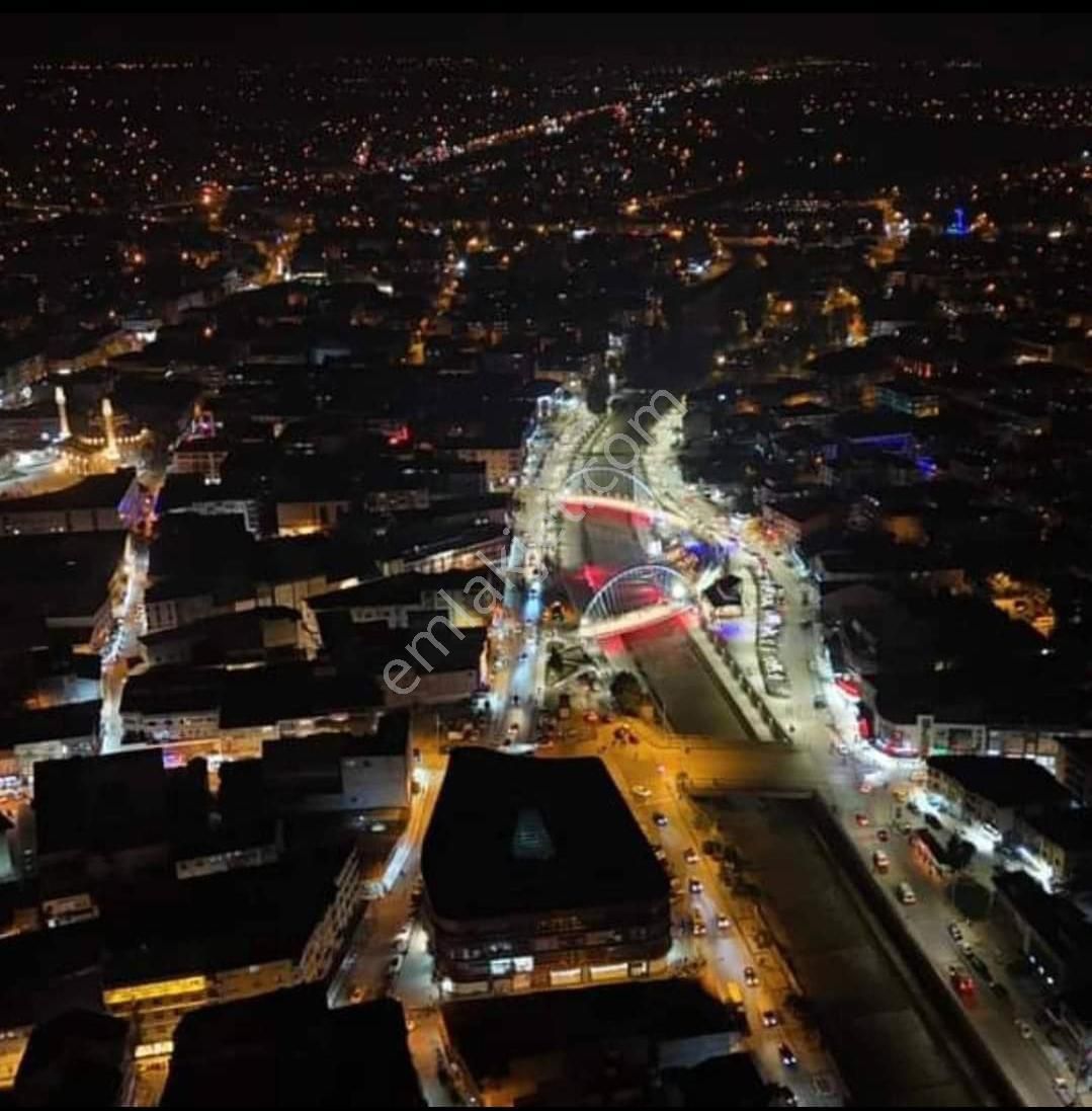 Düzce Merkez De Devren Satılık Köşe Dükkan - Görsel 28