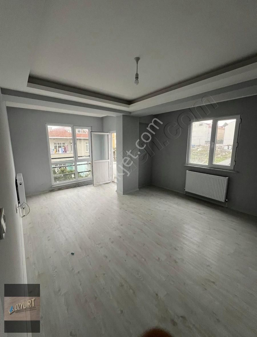 Kapaklı Bahçelievler Kiralık Daire ** Kiralık**bahçeli Evlerde Ön Cephe 2. Kat