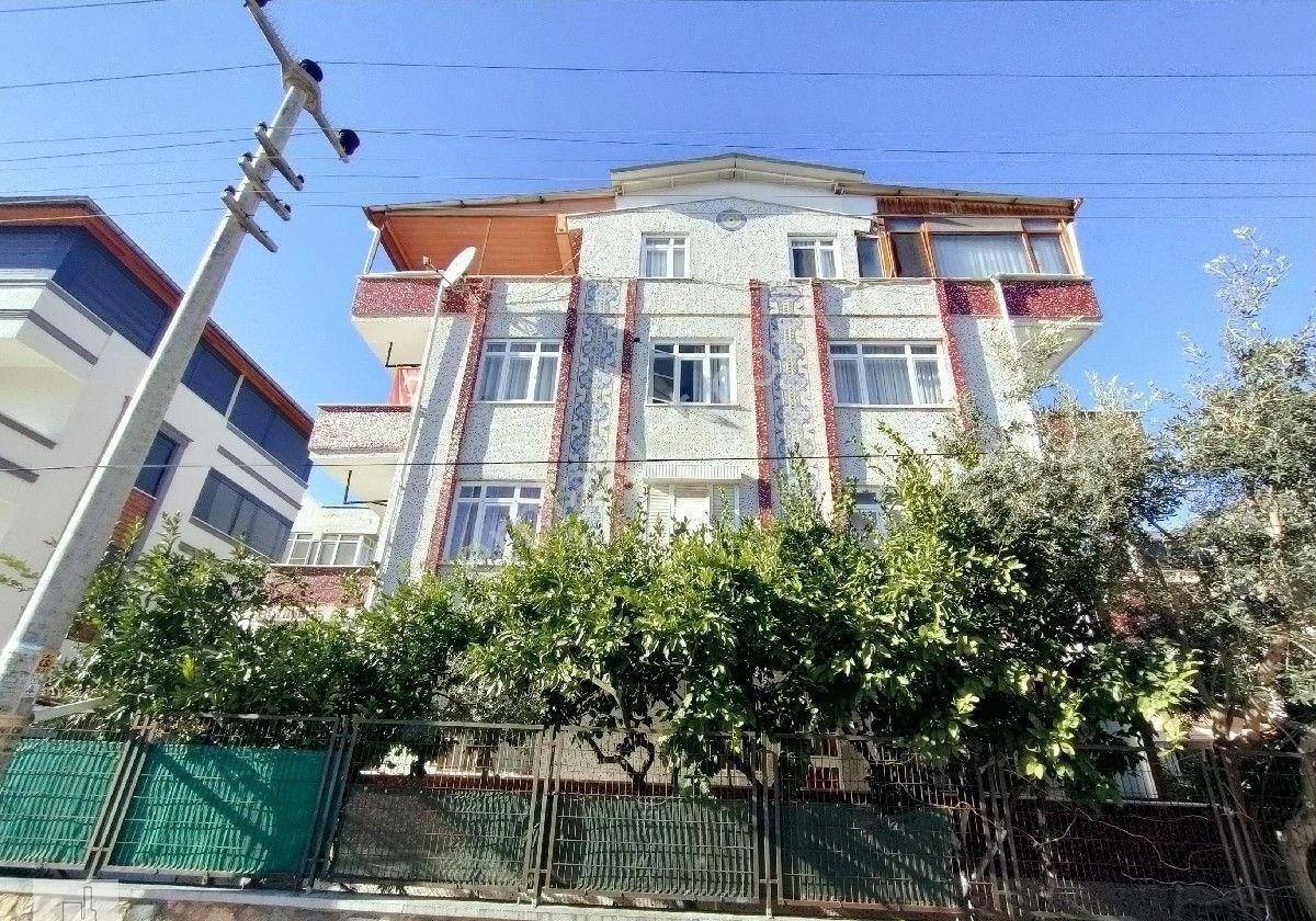 Edremit İskele Kiralık Daire Altınoluk Merkezi Konumda 1+1 Teraslı Manzaralı Heryere Yürüme Mesafesinde Yaz Kış Kiralık Daire