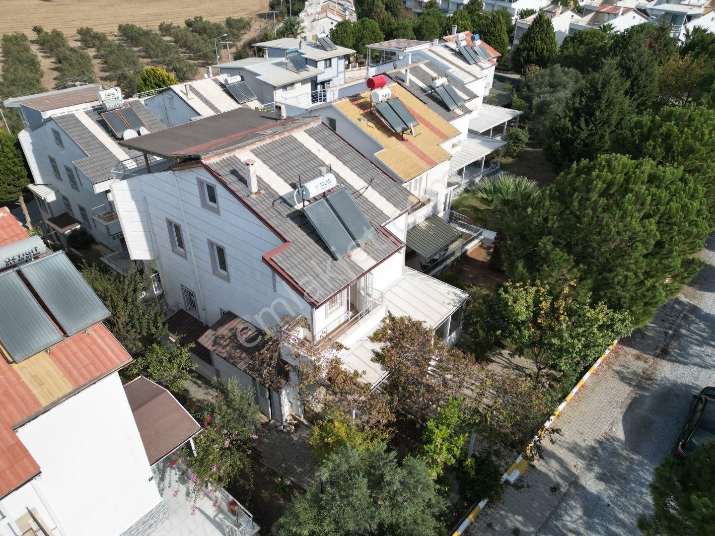 Didim Hisar Satılık Villa Didim'de Havuzlu Site İçinde 4+1 Tam Müstakil Tripleks