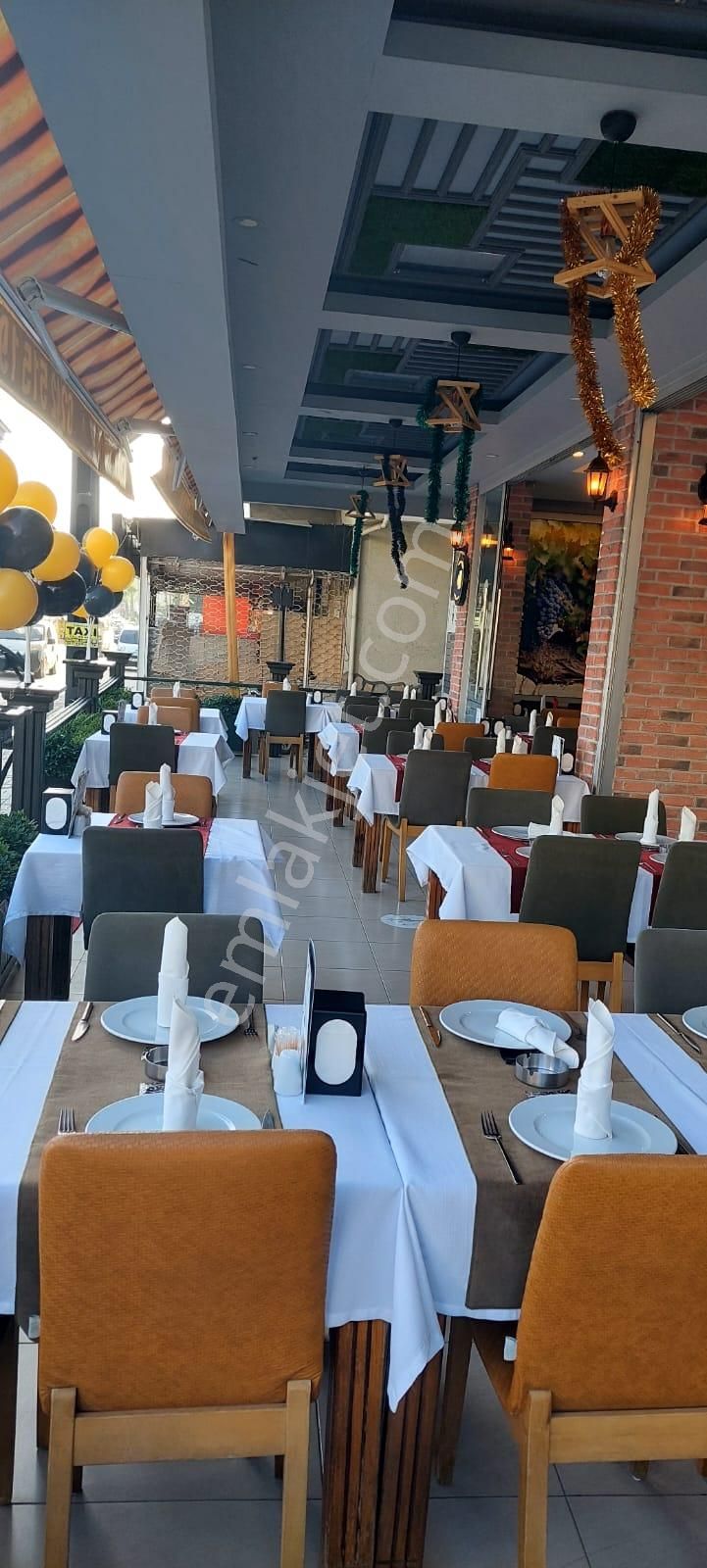 Alanya Cumhuriyet Devren Restaurant Eski Gazipaşa Cd. Devren Restorant