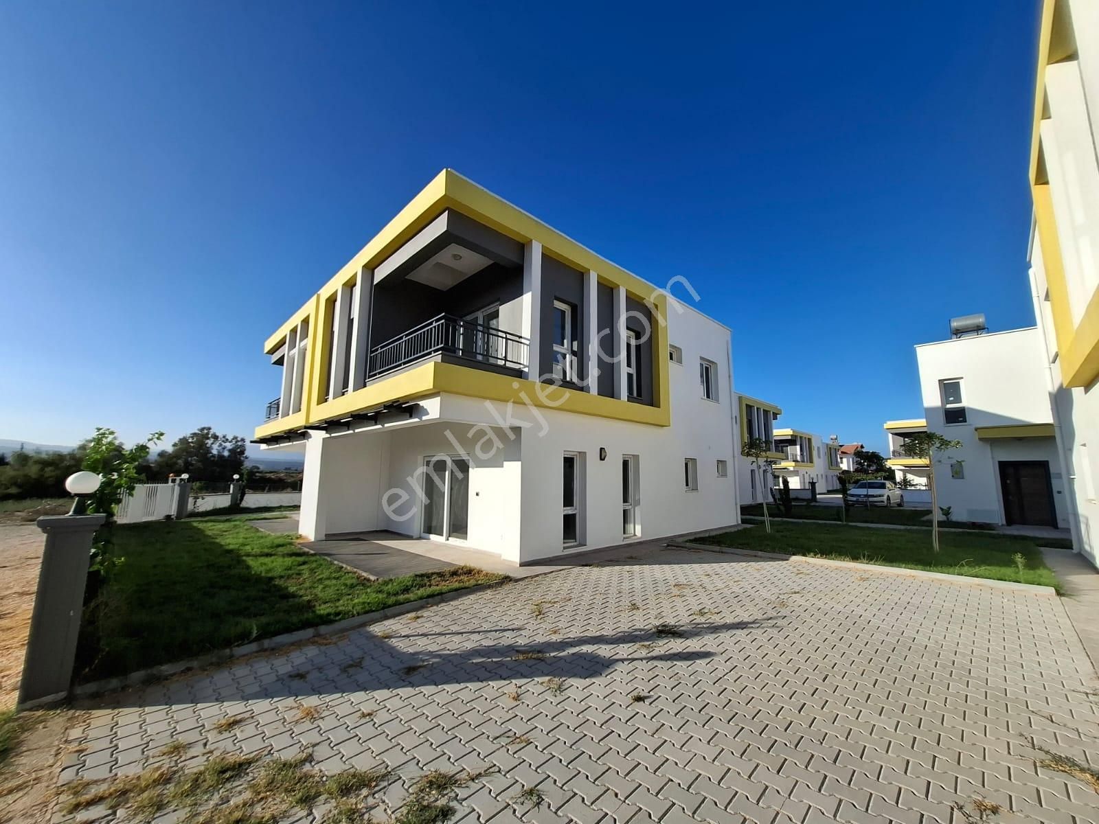 Silifke Taşucu Satılık Villa Mersin Silifke Taşucu Kum Mah.de Satılık Villa