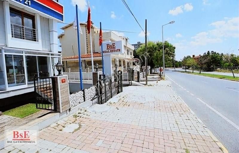 İstanbul Beylikdüzü Kiralık Villa (İşyeri) Beylikdüzü Marina Bölgesinde Her Sektöre Uygun Ticari Villa!!!