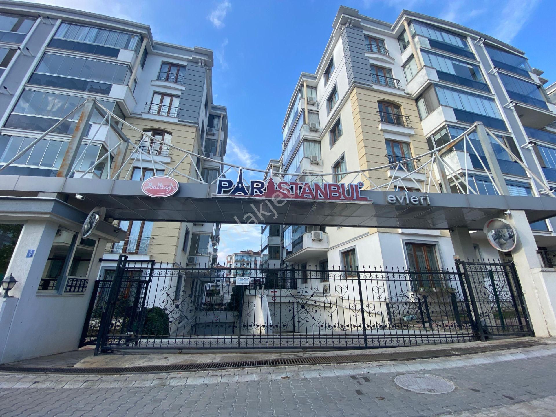 Çorlu Alipaşa Satılık Daire Remax Land'dan Paris İstanbul Evlerinde 3+1 Satılık Daire