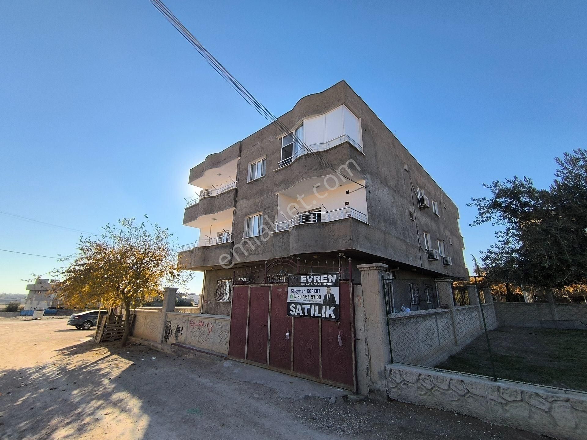 Satılık 4 Tarafı Bahçeli 6 Daireli Müstakil Ev