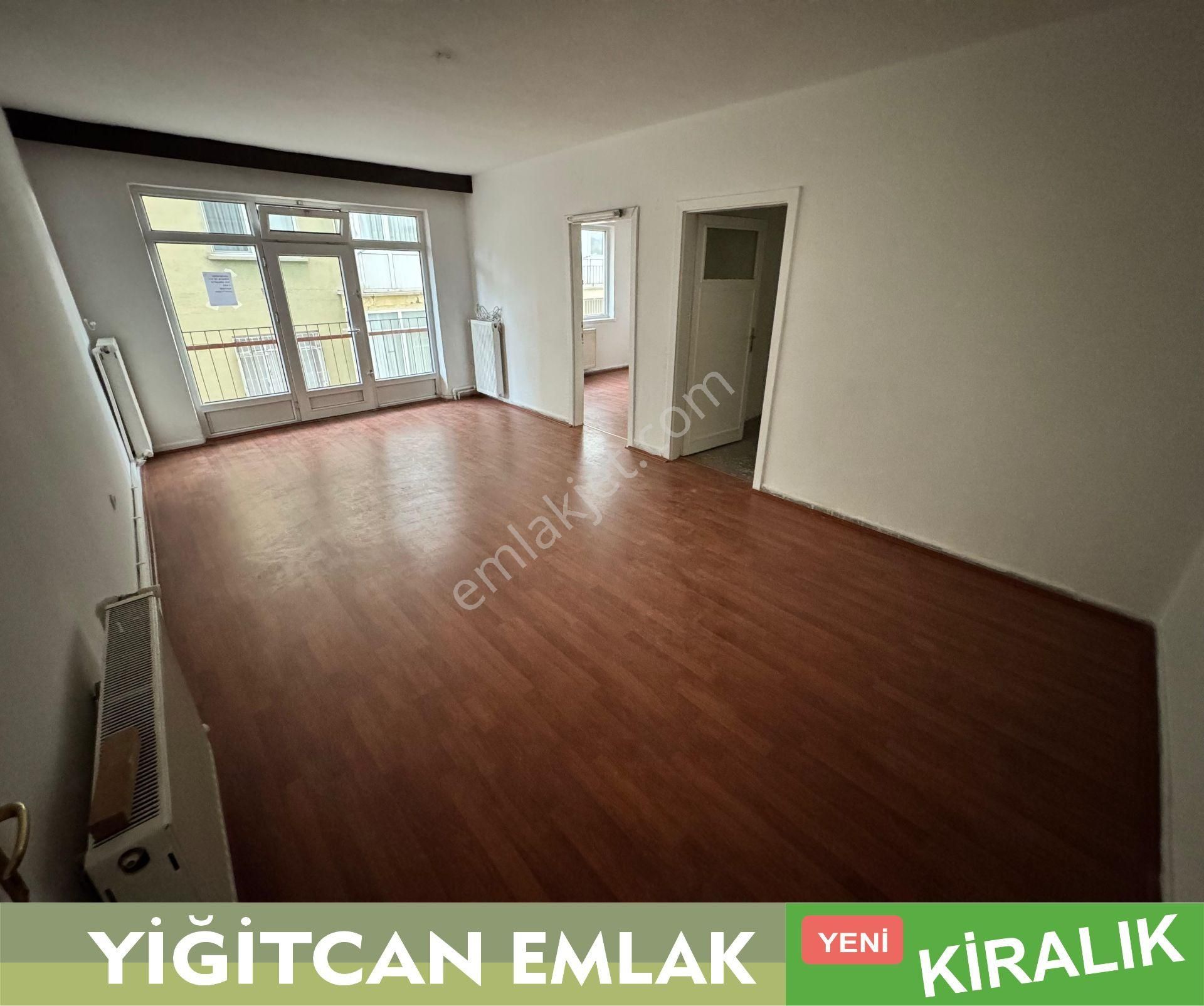 Keçiören İncirli Kiralık Daire Gülhane Hastanesine Yürüme Mesafesinde 1.katta 3+1 Kiralık Daire