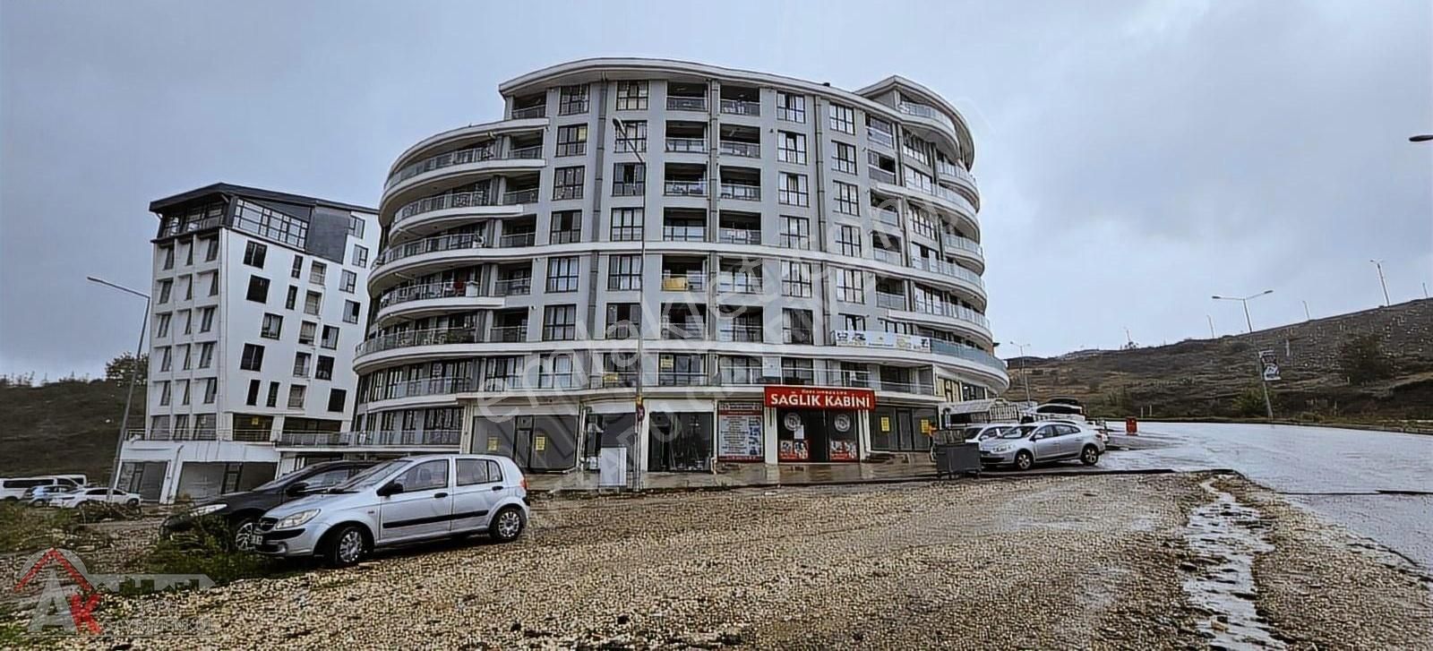 Düzce Merkez Orhangazi Kiralık Dükkan & Mağaza Aktapu'dan Düzce Konuralp Vadi 1923'de 72 M2 Kiralık Dükkan