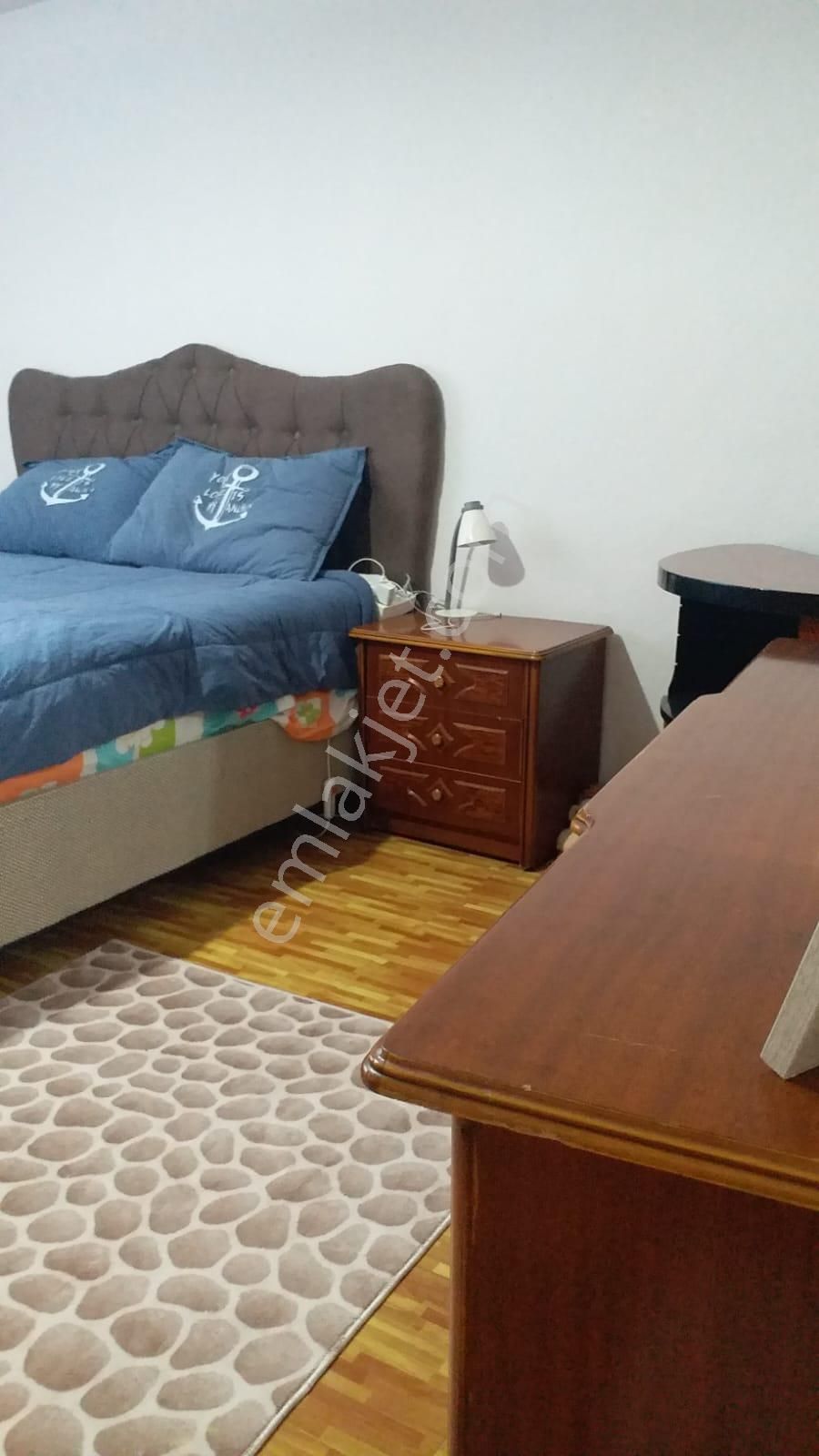 Silivri Alibey Satılık Daire Büşra Gayrimenkulden Satılık Daire 2+1 Kat 4 Bina Yaşı 24 Doğalgazlı Kombili 105m2