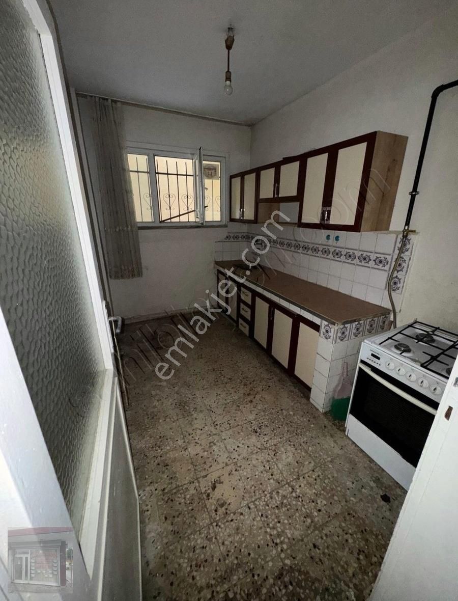 Bağcılar 15 Temmuz Kiralık Daire Nasip Gayrimenkulden 15 Temmuz Mah Kiralık 2+1 Düz Giriş