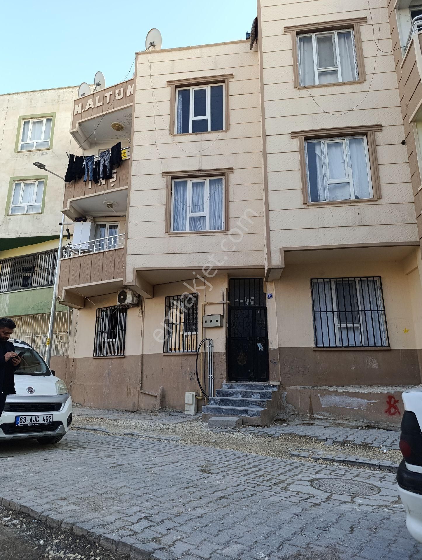 Haliliye Ahmet Yesevi Satılık Daire Urfa Asil Emlaktan Ahmet Yasevide Satılık 2+1 Daire