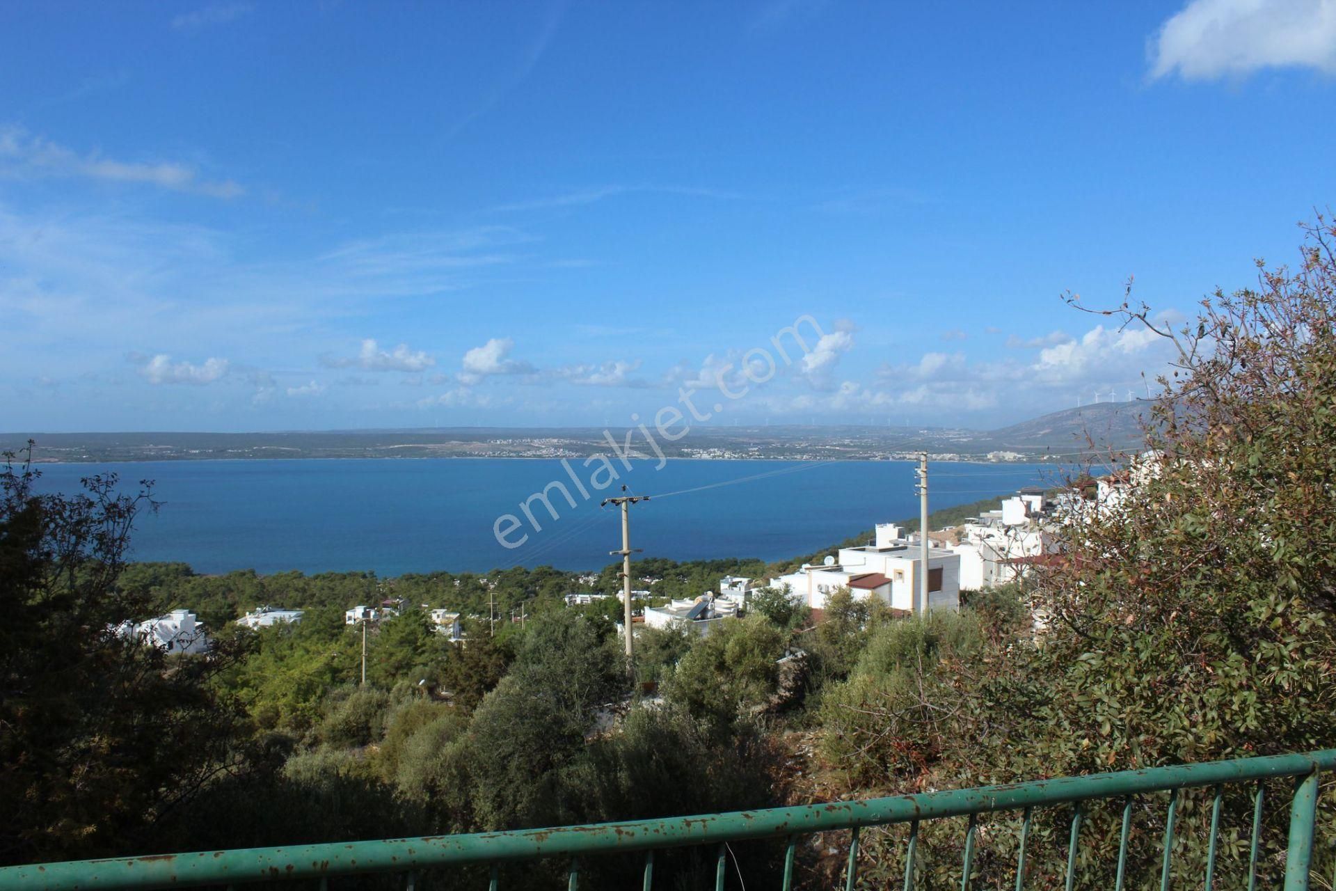 Aydın Akbük Satılık Full Deniz Manzaralı Bahçeli Müstakil Villa