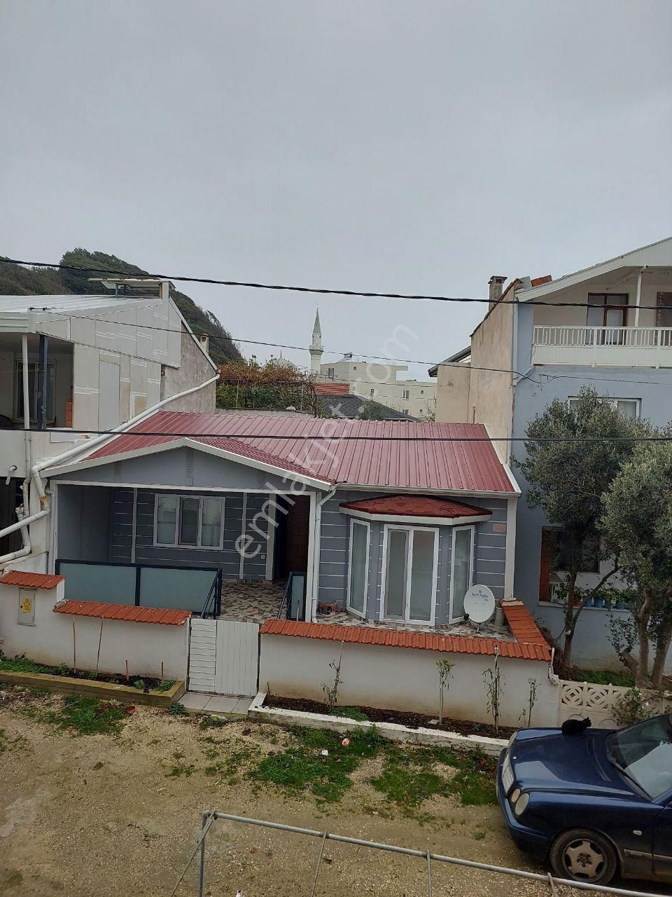 Bursa Mudanya Eğerce Sahilde Satılık 3.katlı Donanımlı Yazlık Villa - Görsel 33