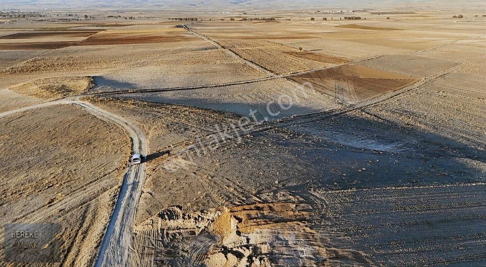 Bereket Emlak'dan Hatunsaray Da Müstakil 6260 M2 Fırsat Tarla - Görsel 4