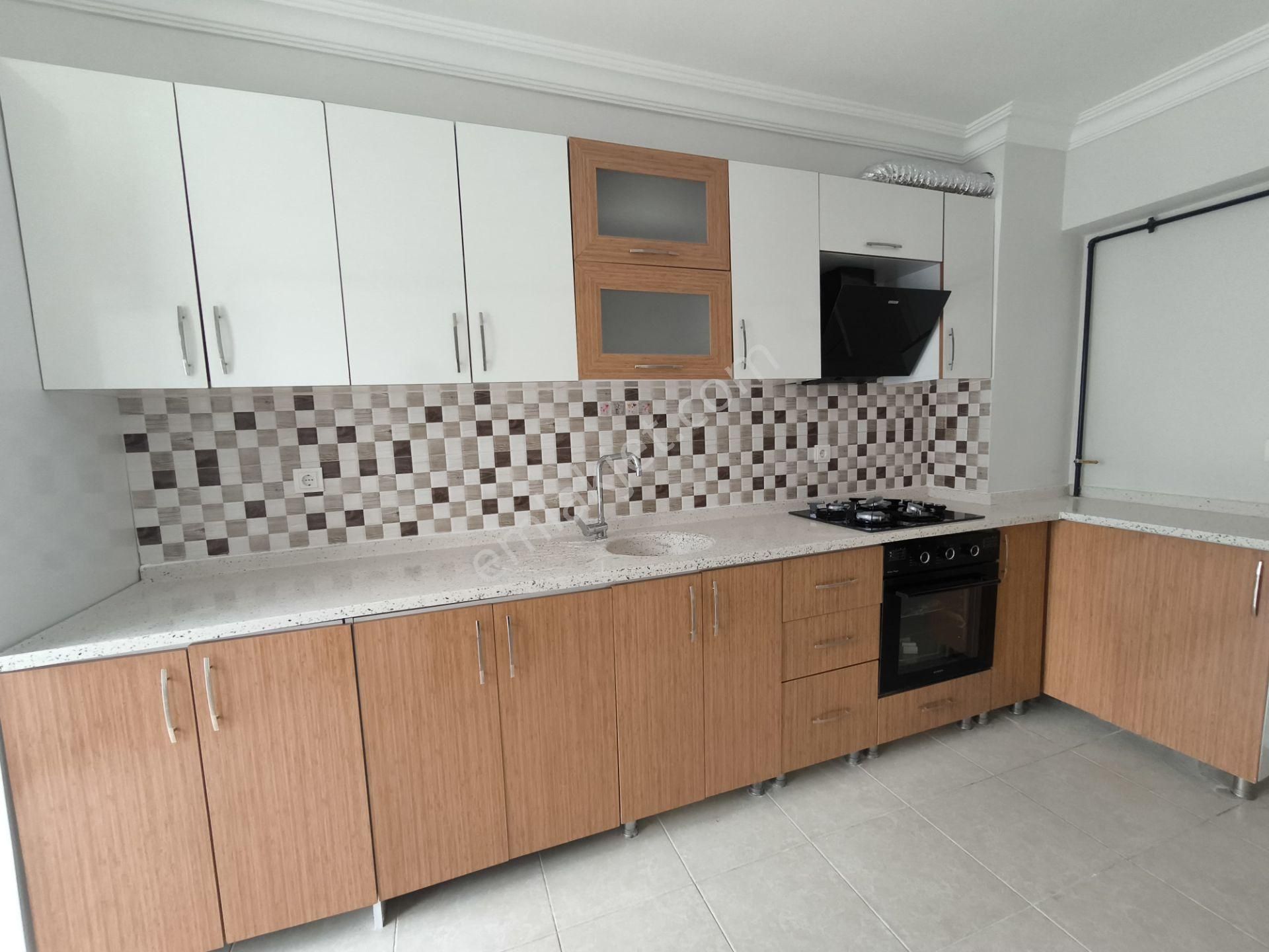 Keçiören Atapark Satılık Daire Atapark'ta İçi Full Yapılı E.banyolu 3+1 Ferah Ve Aydınlık Daire