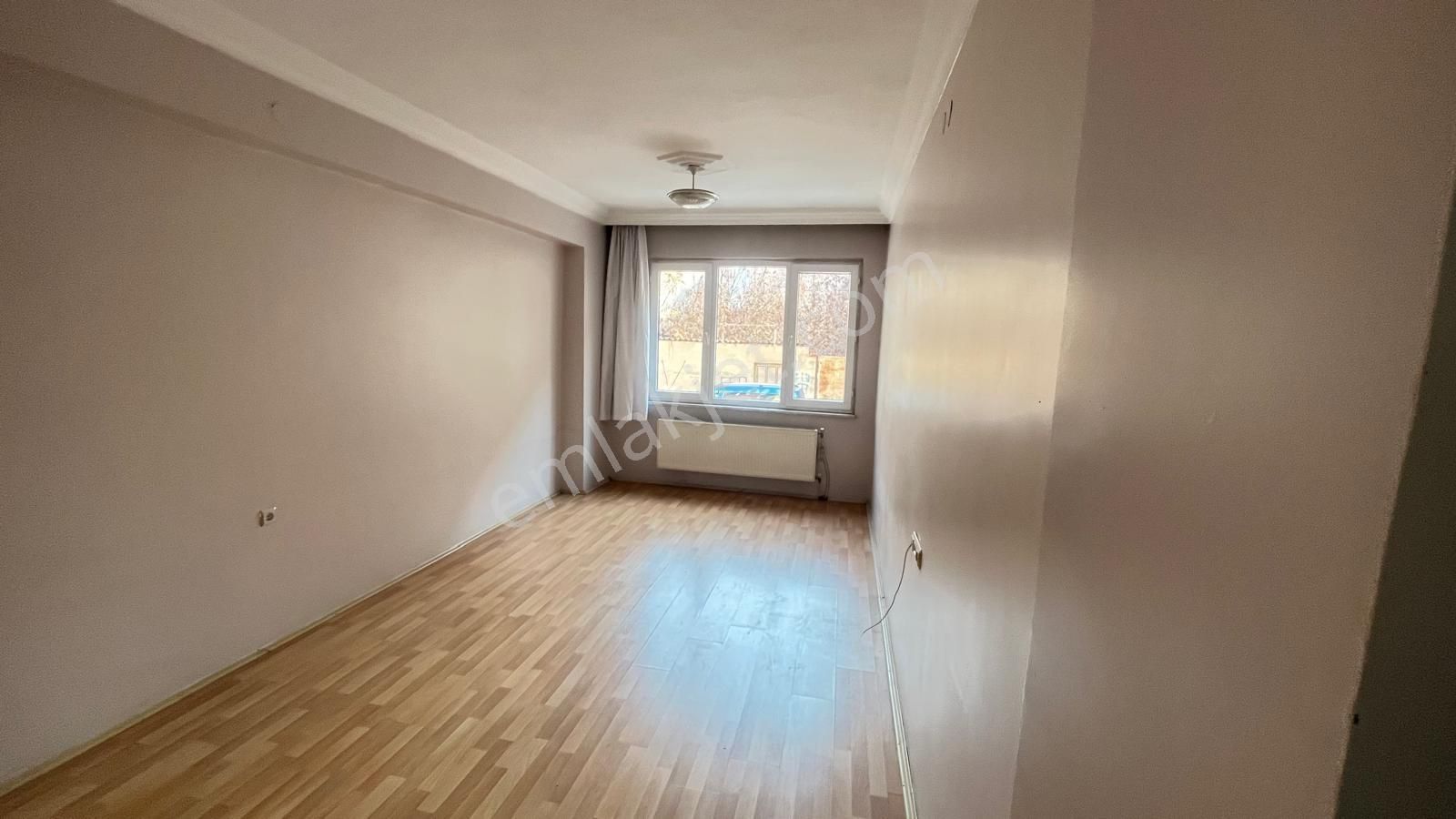 Tepebaşı Hayriye Satılık Daire Doğaciy Den Satılık Hayriye Mah. 130 M2 3+1 Daire