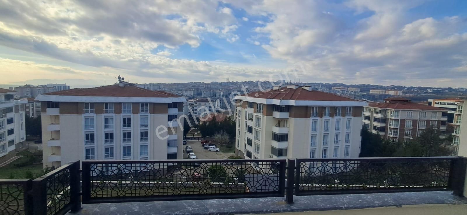 Ekşioğlu ' Dan Tekirdağ Süleymanpaşa Hürriyet Mah. Merkezi Konumda Ultra Lüks Satılık Daire 2+1 - Görsel 27