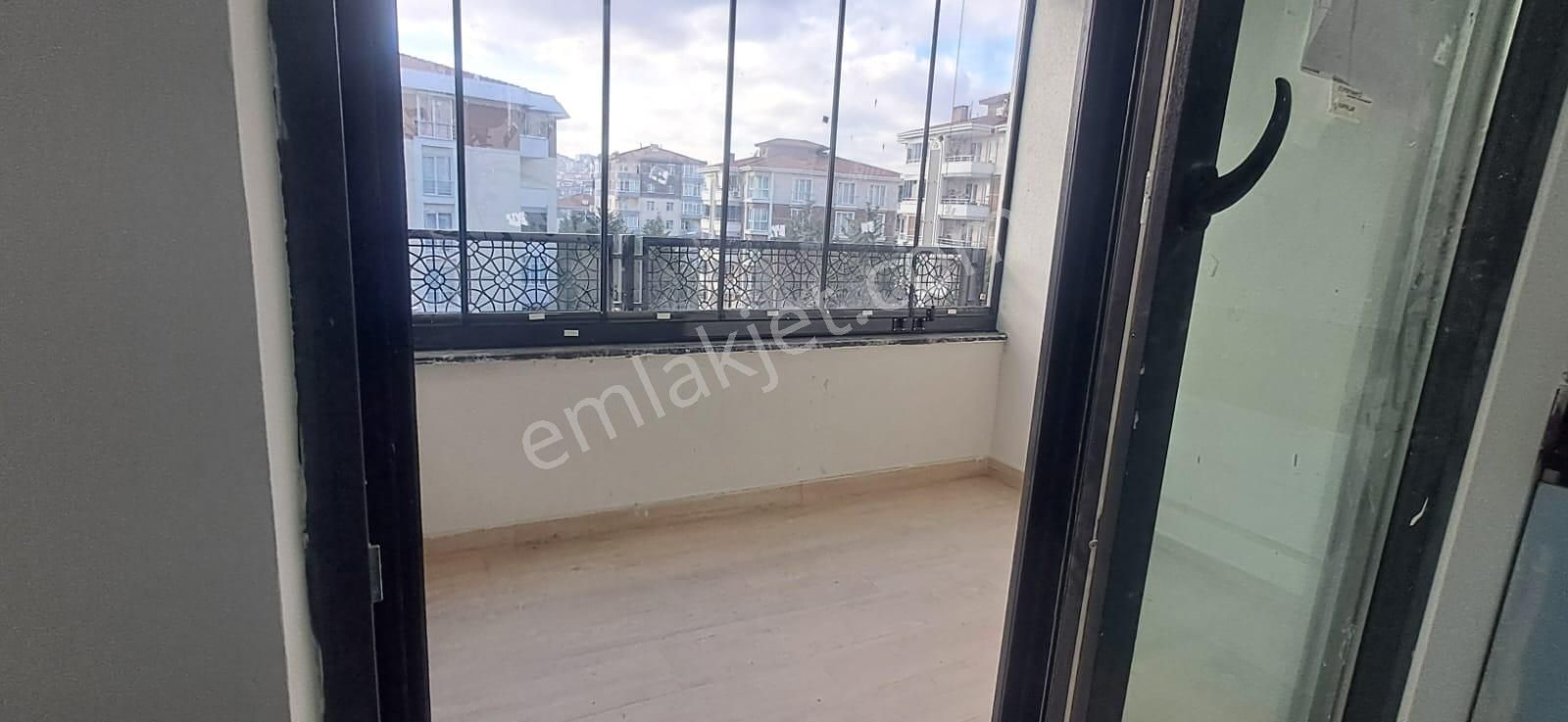 Ekşioğlu ' Dan Tekirdağ Süleymanpaşa Hürriyet Mah. Merkezi Konumda Ultra Lüks Satılık Daire 2+1 - Görsel 17