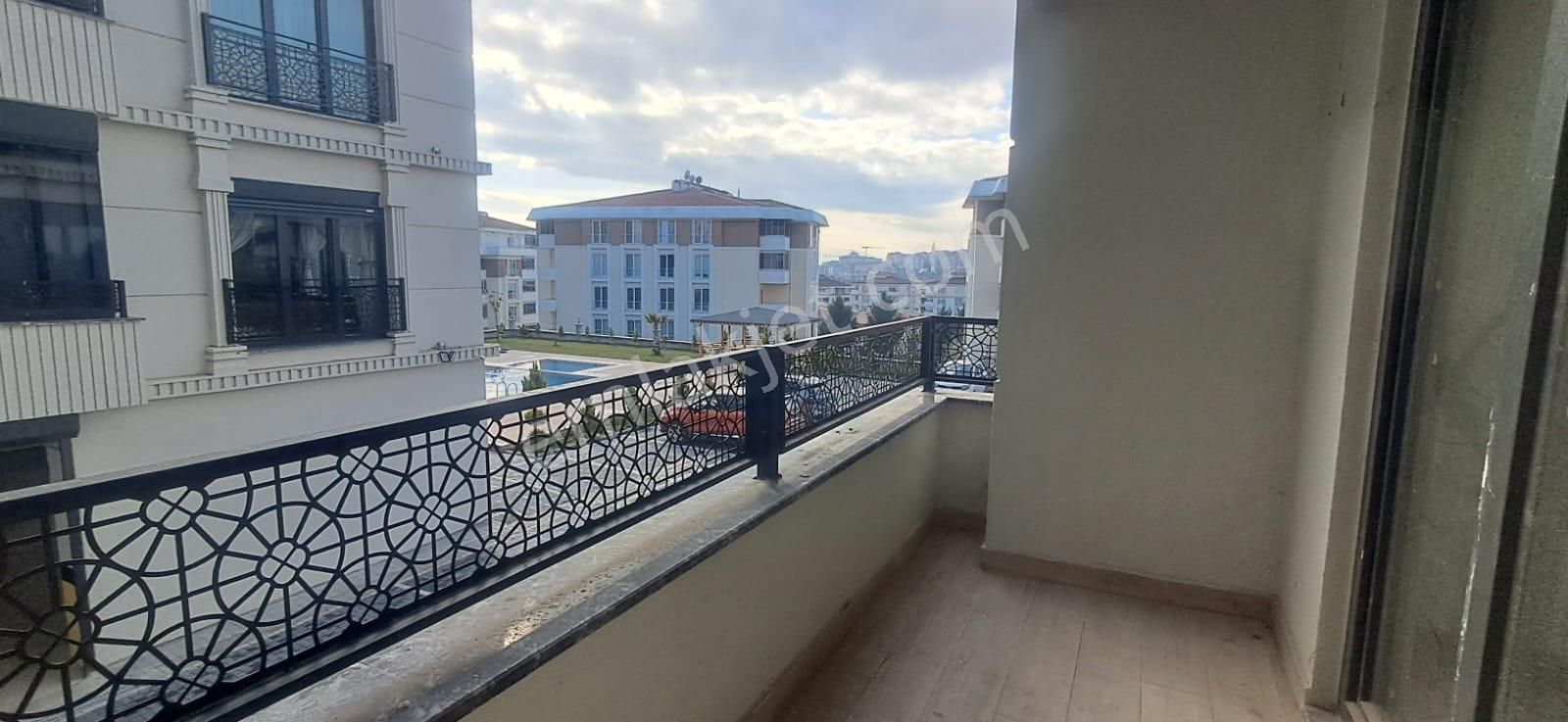 Ekşioğlu ' Dan Tekirdağ Süleymanpaşa Hürriyet Mah. Merkezi Konumda Ultra Lüks Satılık Daire 2+1 - Görsel 7