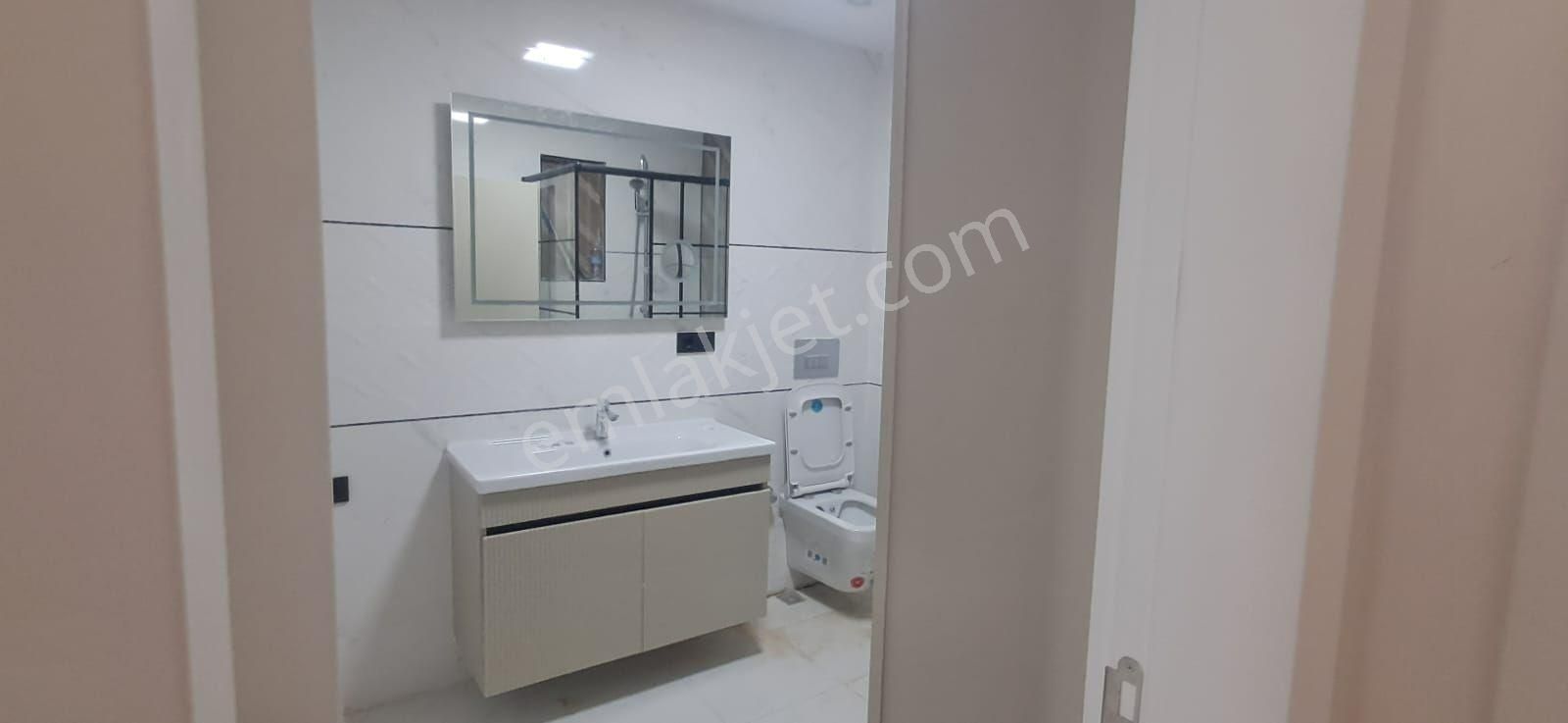 Ekşioğlu ' Dan Tekirdağ Süleymanpaşa Hürriyet Mah. Merkezi Konumda Ultra Lüks Satılık Daire 2+1 - Görsel 12