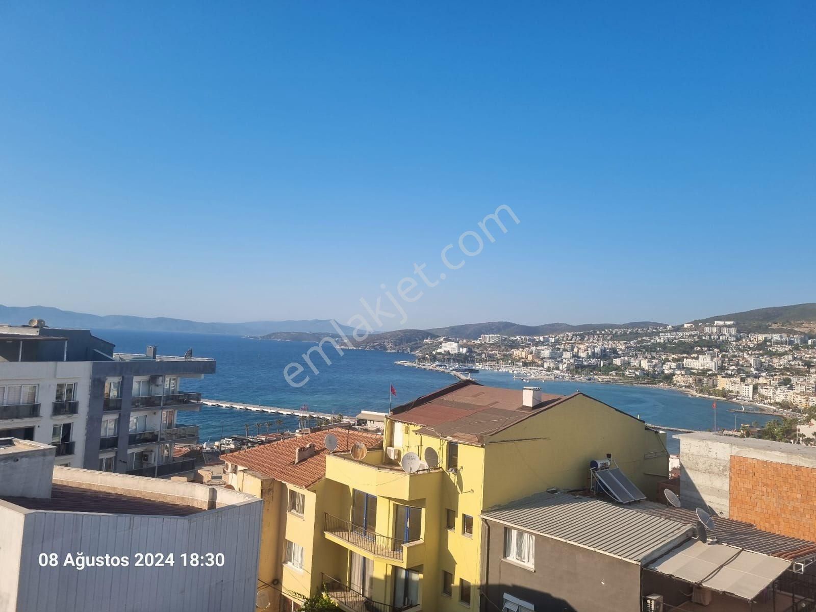 Kuşadası Dağ Satılık Daire Kuşadasında Deniz Manzaralı Satılık 1+1 Daire