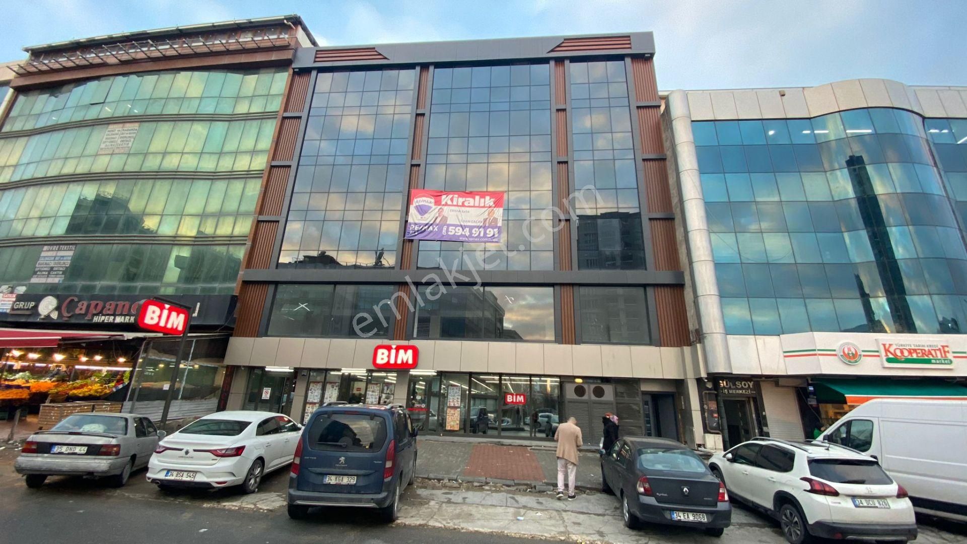 İstanbul Sultangazi Kiralık İşhanı Remax Âlâ Gayrimenkul' Kiralık İş Yeri 70 Kw Elk.