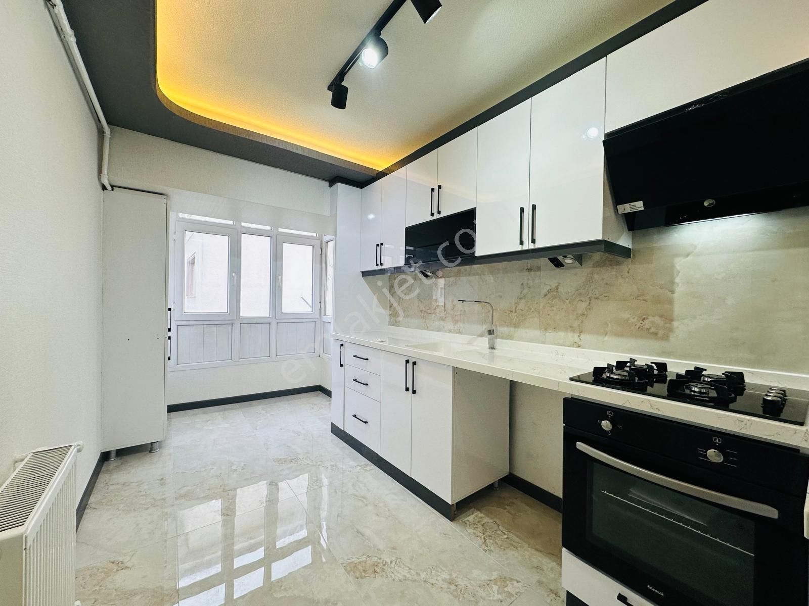 Pursaklar Fatih Satılık Daire Uygun Emlak'tan█merkez'de Full Yapılı 3.kat120 M² Daire