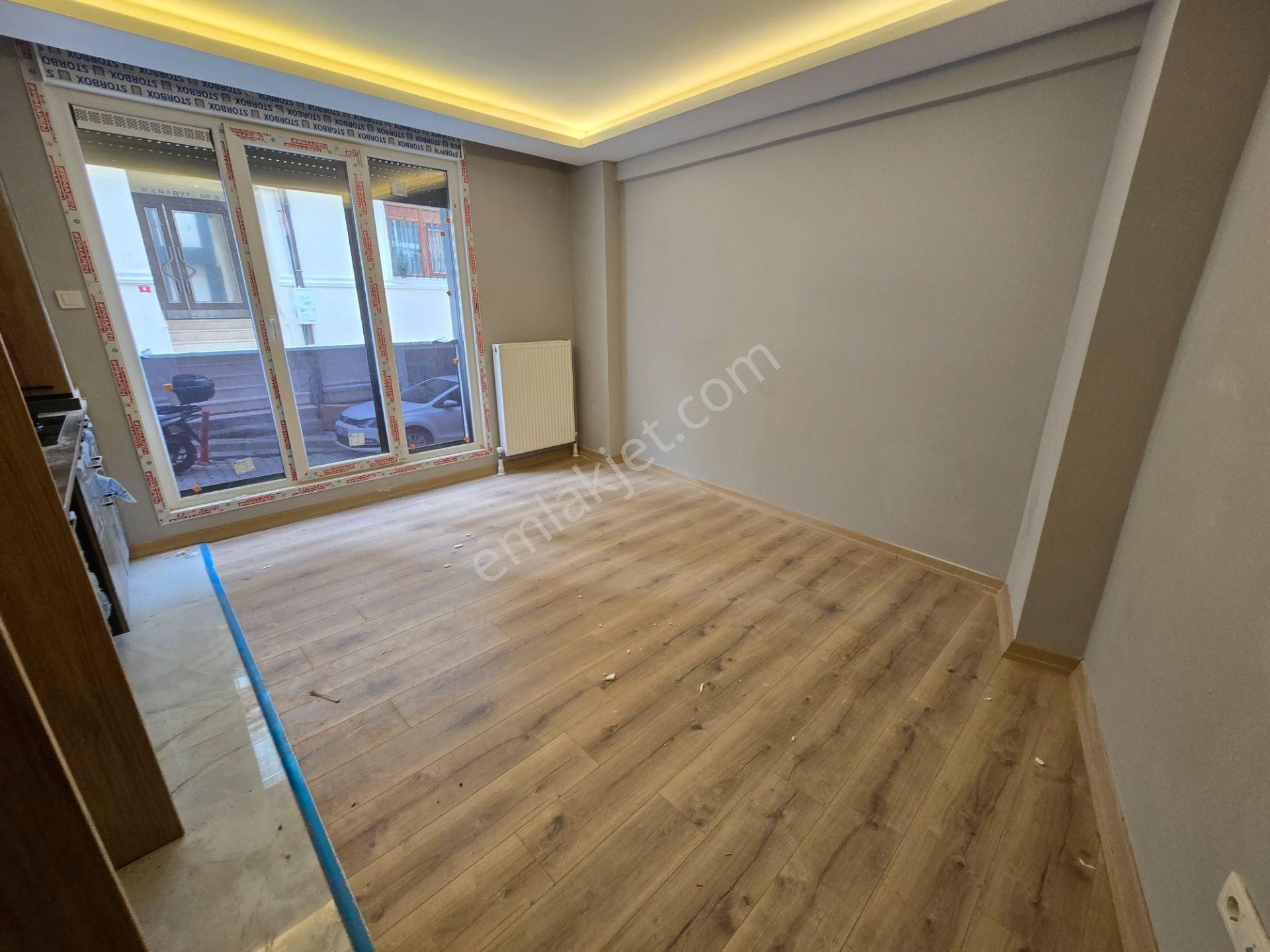 Üsküdar Murat Reis Kiralık Daire Deluxe 26 'dan Sıfır Binada Metroya 10 Dk 2+1 65 M2 Fırsat Daire