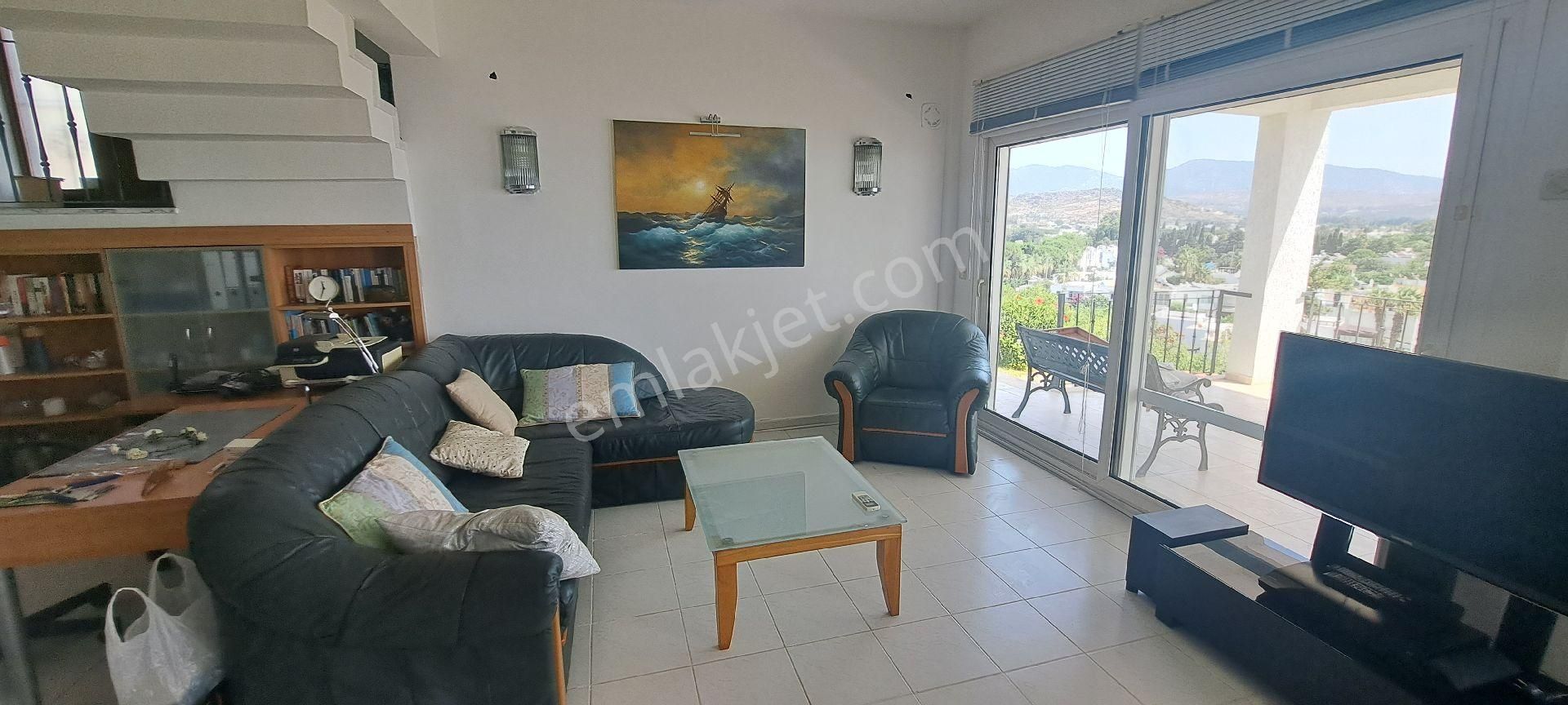 Muğla Bodrum Deniz Manzaralı Kiralık Daire Bakımlı Temiz Sezonluk Çapa Tatil Köyü