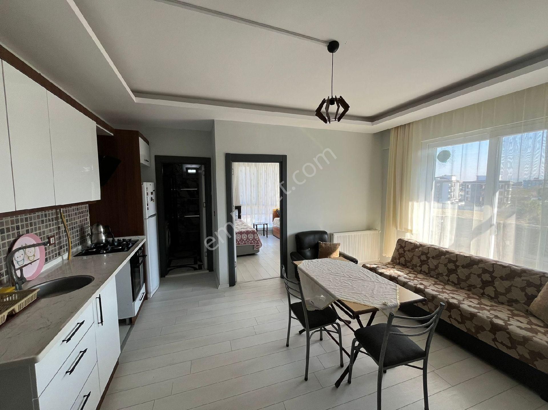 Acele Satilikseyrekte 1+1 ?köşe Daire - Görsel 13