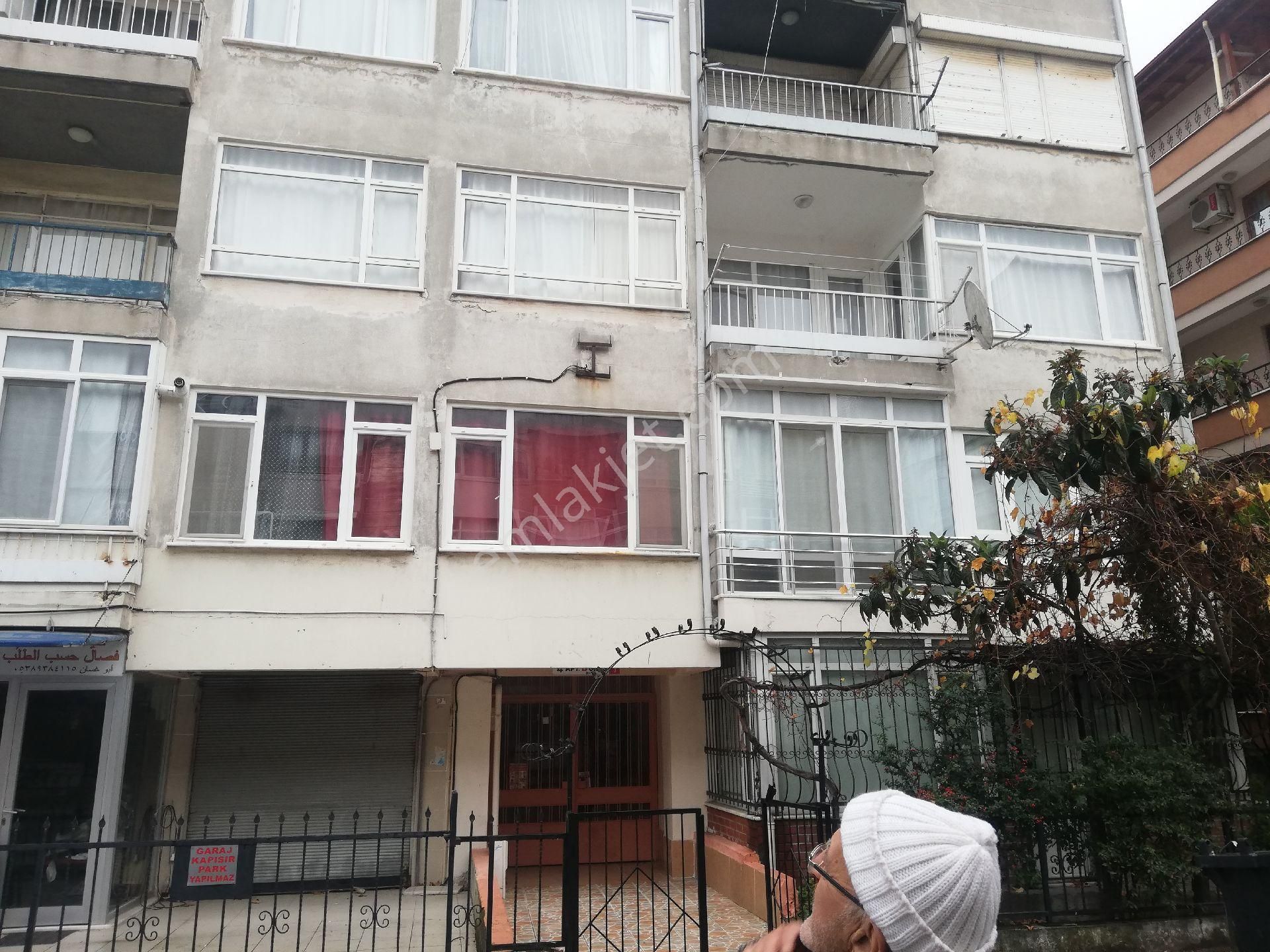 Yalova Merkez Bahçelievler Satılık Daire Yalova Merkez Fatih Cad.satılık 1+1 Daire