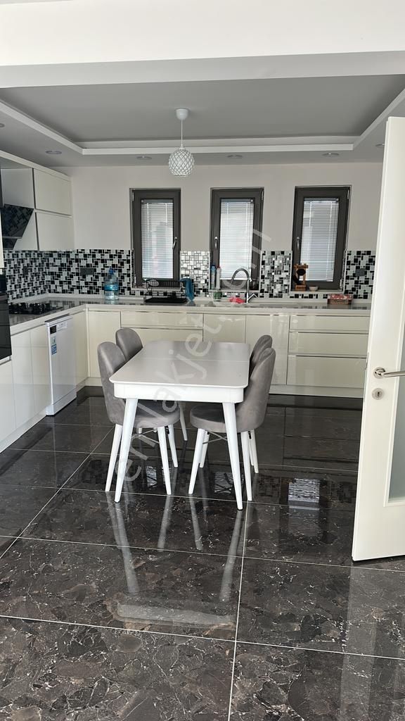 Grow Emlak Deniz Manzaralı 2+1 Villa - Görsel 4