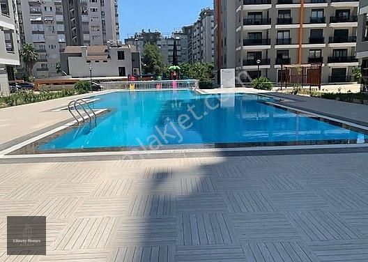 Konyaaltı Siteler Satılık Daire Antalya Konyaaltı Siteler Sitede Ultraluks Eşyalı Kombili 1+1