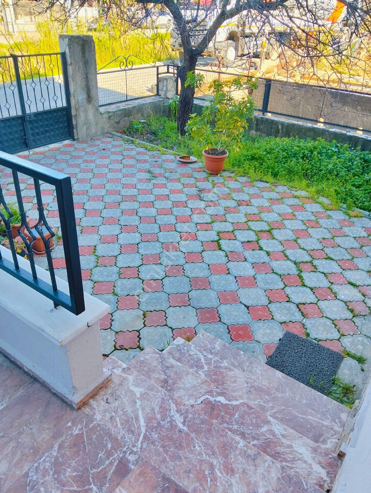 Babataşında Kordona Denize Yakın 2+1 Kiralık Daire - Görsel 5