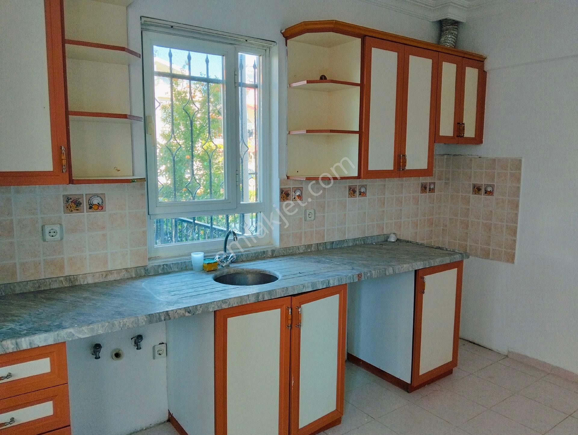 Babataşında Kordona Denize Yakın 2+1 Kiralık Daire - Görsel 15