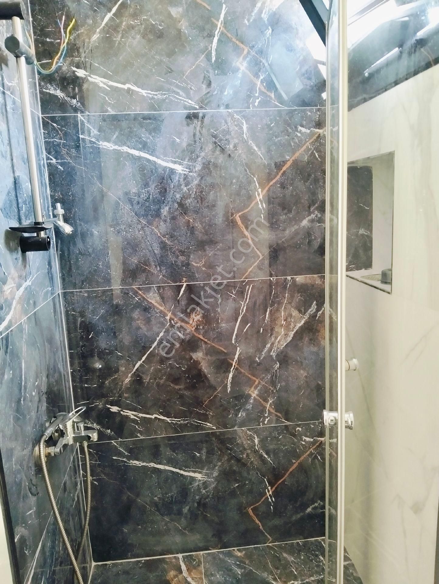 Yenimahallede 1+1 Kiralık Daire - Görsel 21