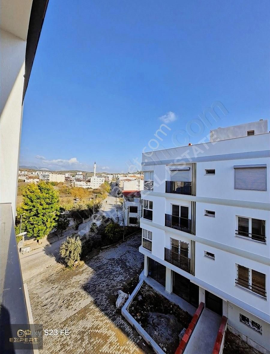 Kuşadası Davutlar Satılık Daire Davutlar Merkezde 2+1 Sıfır Daire