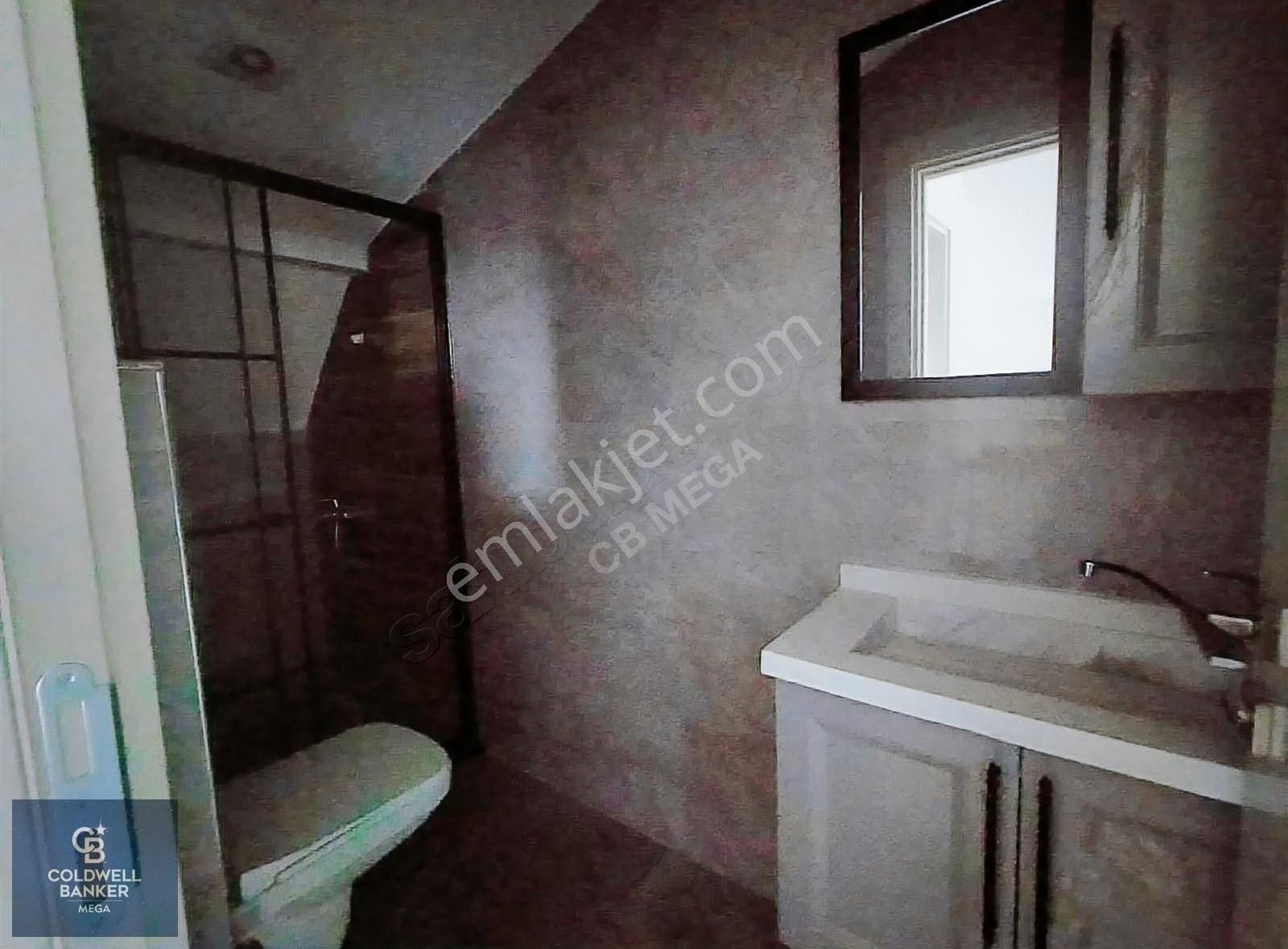 Beylikdüzü Kavaklı Satılık Daire Olcay Saray Kent Sitesinde Satılık 3+2 Dubleks Daire