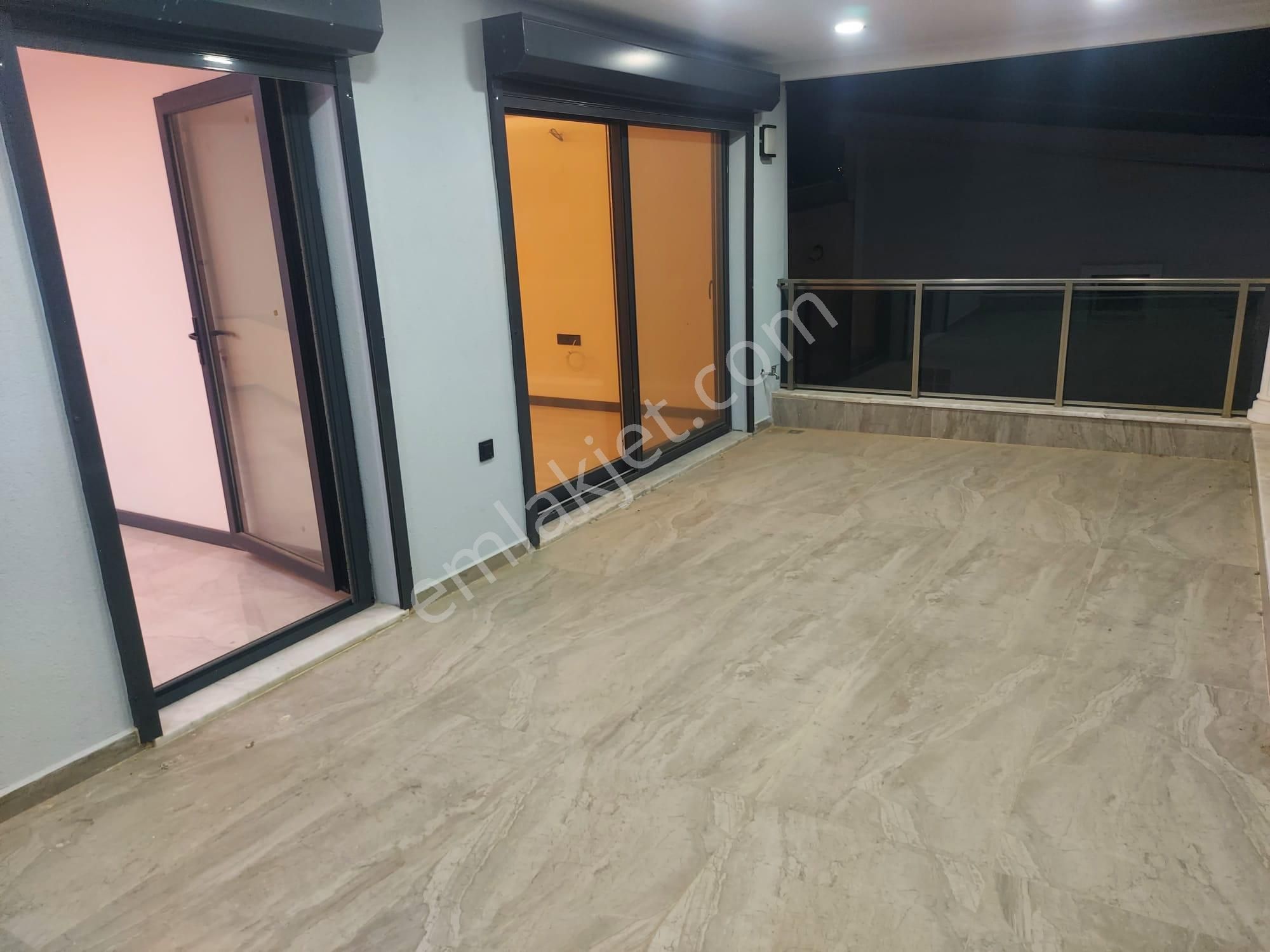 Aydın Didim Fevzipaşa Satılık 5+2 Havuzlu Çok Lüks Akıllı Ev Sistemli Bahçeli Müstakil Villa - Görsel 16