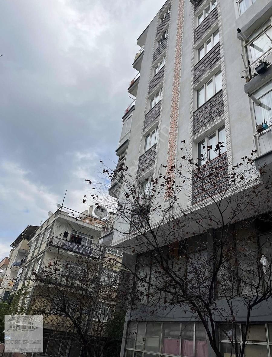 Şehzadeler Ege Satılık Daire Nişancıpaşa Camii Karşısı Manzaralı Satılık Daire