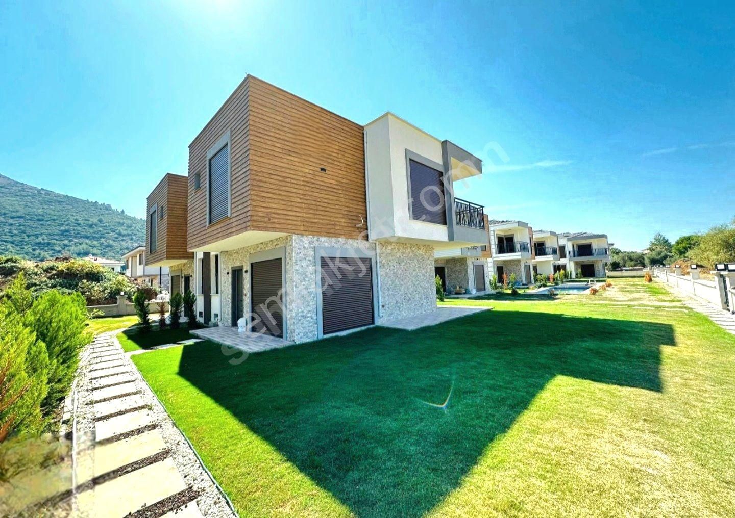 Kuşadası Güzelçamlı Satılık Villa Güzelçamlı Satılık Site İçerisinde Villalar