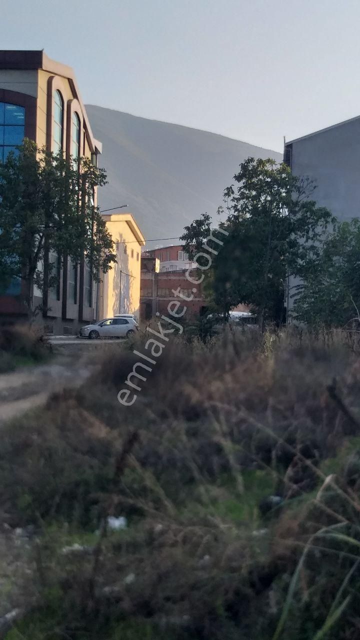 Yıldırım Yunusemre,de Satılık Sanayi İmarlı 3633m2 Arsa,lar - Görsel 10