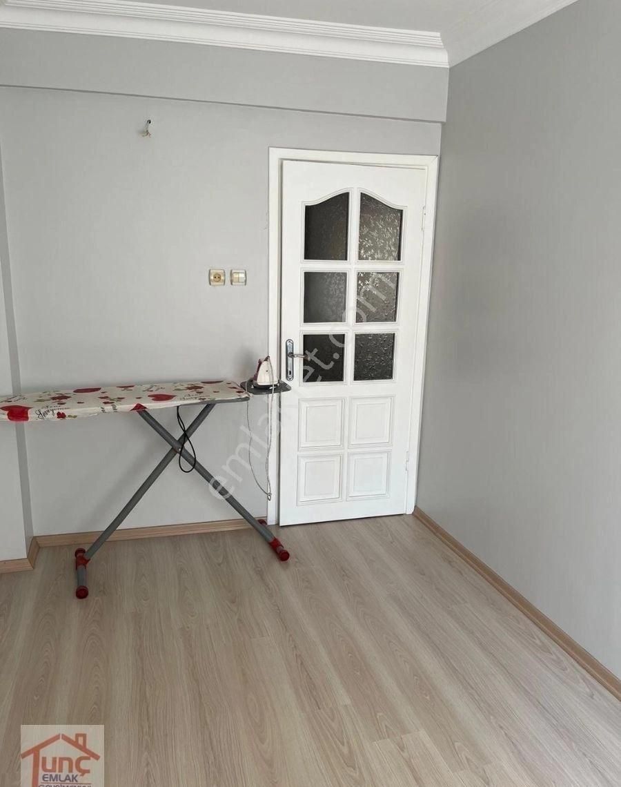 Esenler Kemer Kiralık Daire Tunç Emlaktan Kemerde Satılık Hisseli Daire