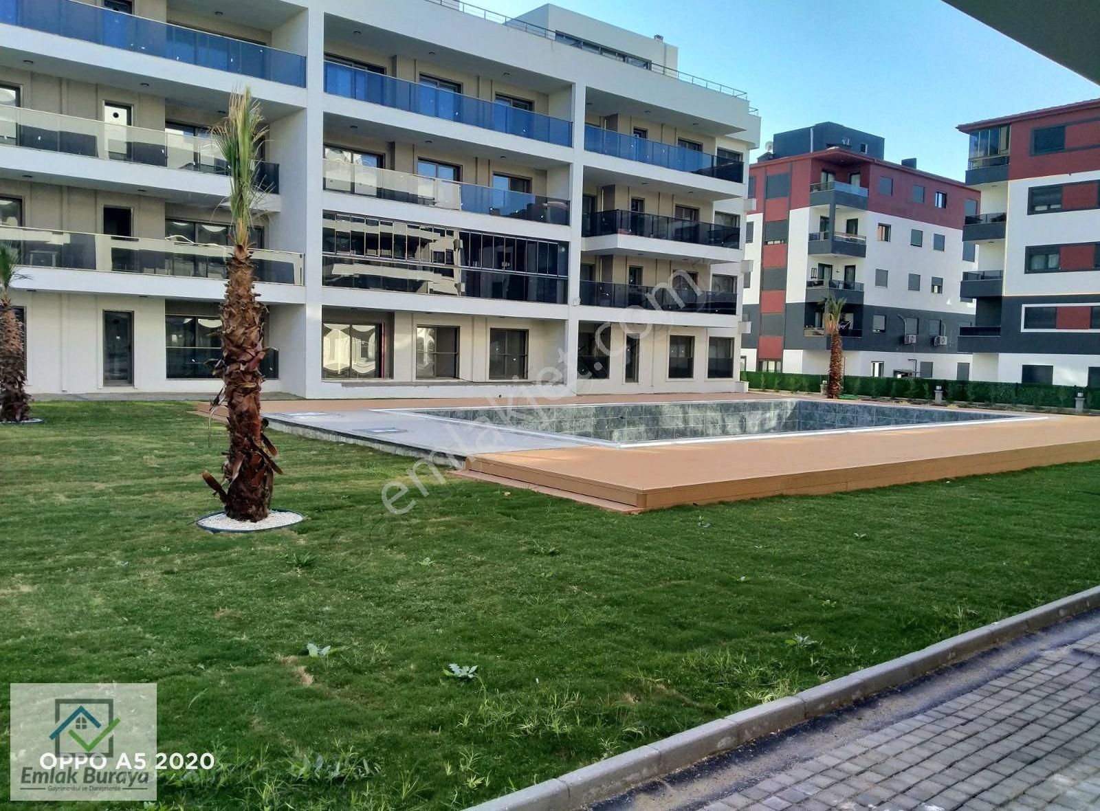 Torbalı İnönü Satılık Daire Torbalı Ayrancılarda Havuzlu Sitede Satılık 3+1 Lüks Daire