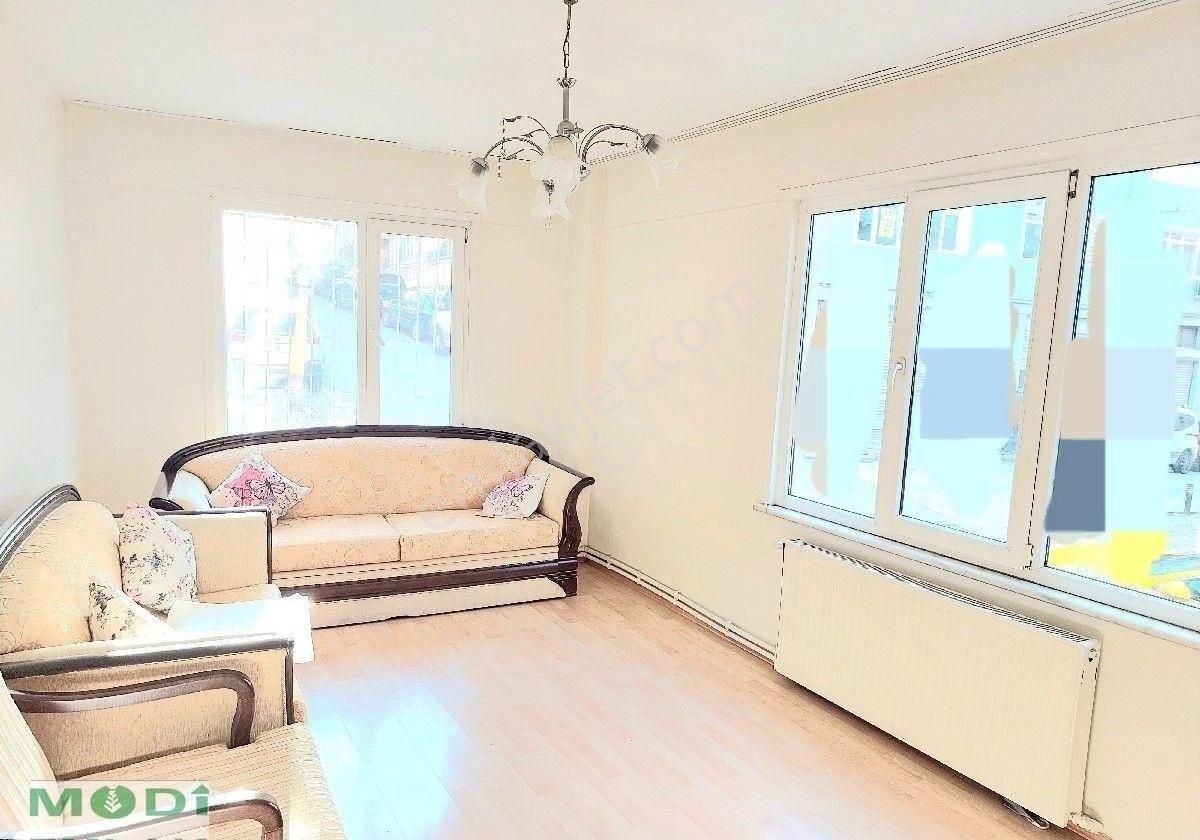 Üsküdar Zeynep Kamil Kiralık Daire Üsküdar Merkeze Yakın Kiralık 2+1 Köşe Daire