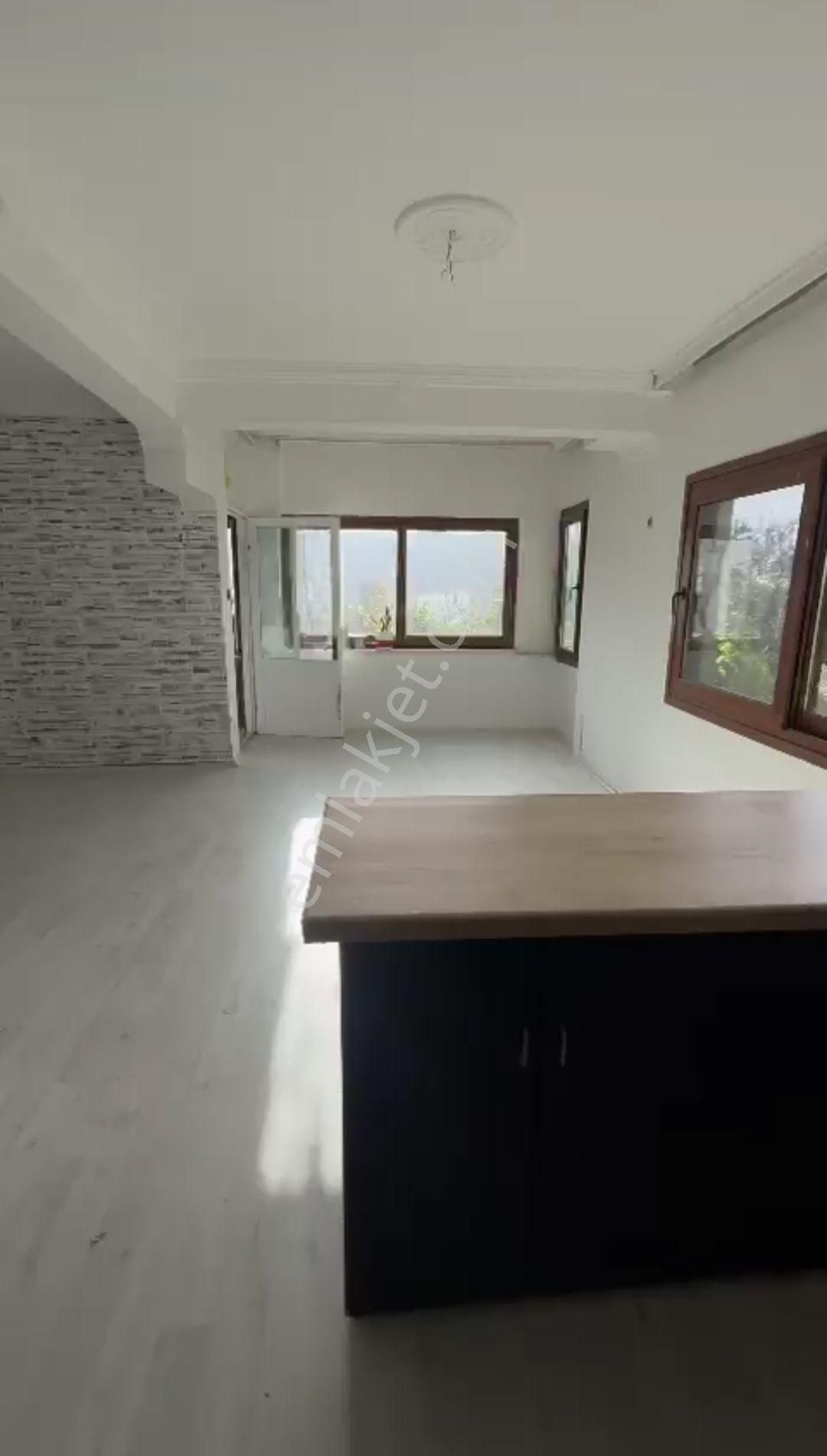 Bodrum Kumbahçe Kiralık Daire Site İçerisinde Geniş Salonlu 3,5+1 Daire