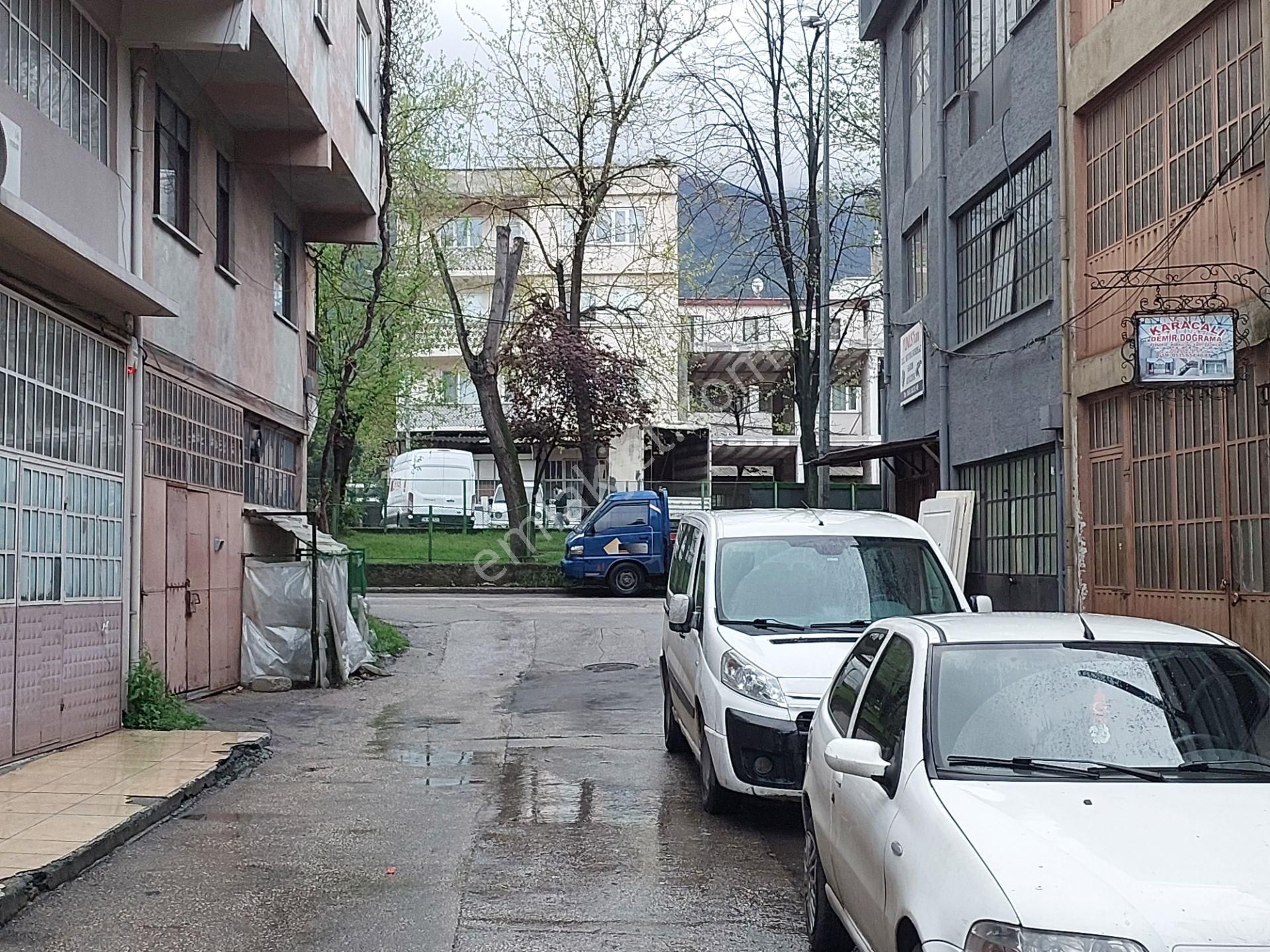 Bursa Yıldırım Vişne Tic.bölgesinde Satılık Üçkatlı 108m2 Dükkan - Görsel 14
