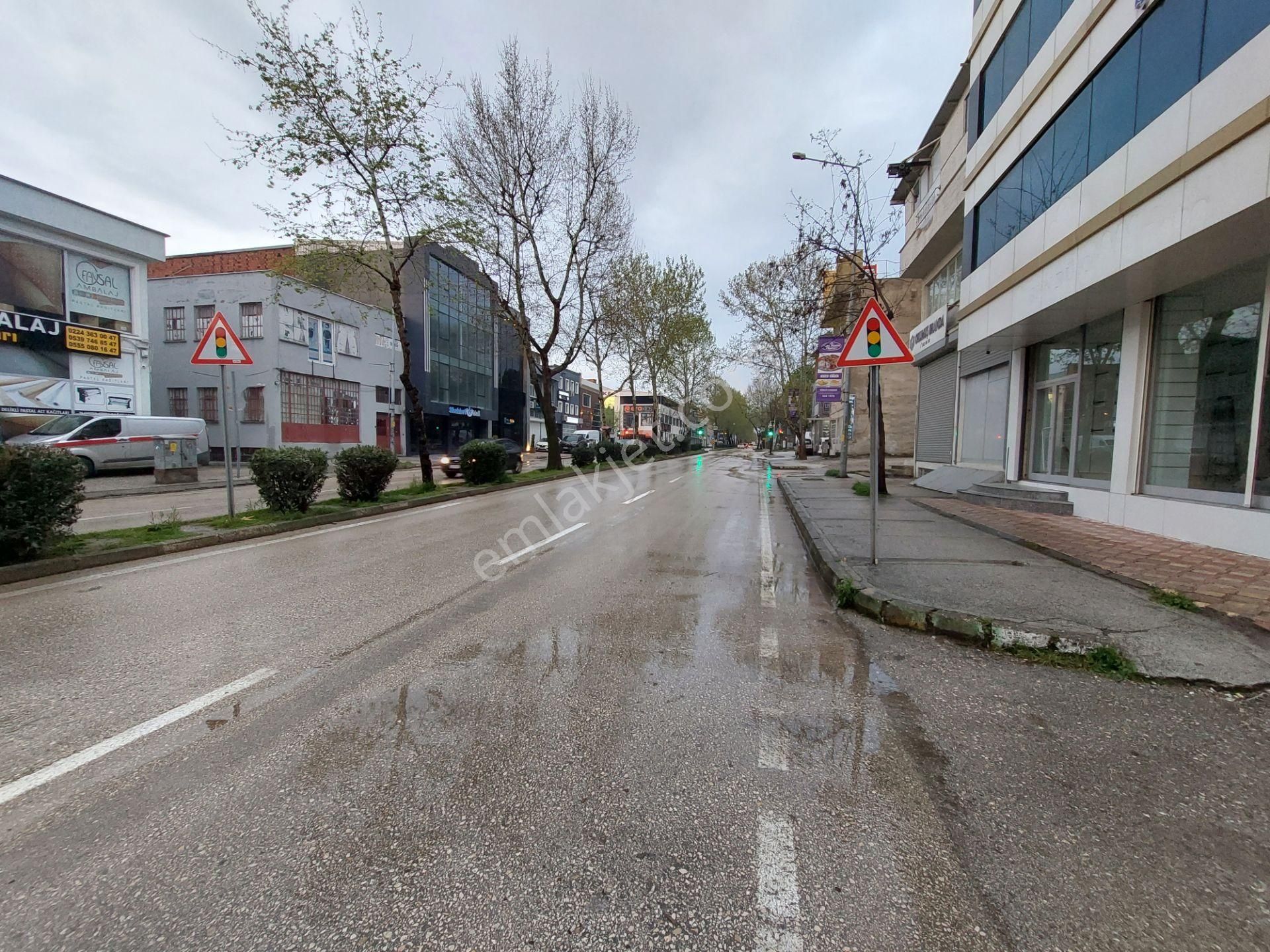 Bursa Yıldırım Vişne Tic.bölgesinde Satılık Üçkatlı 108m2 Dükkan - Görsel 18